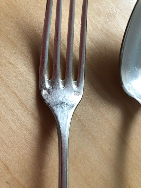 Set of six cutlery with silver metal entremets