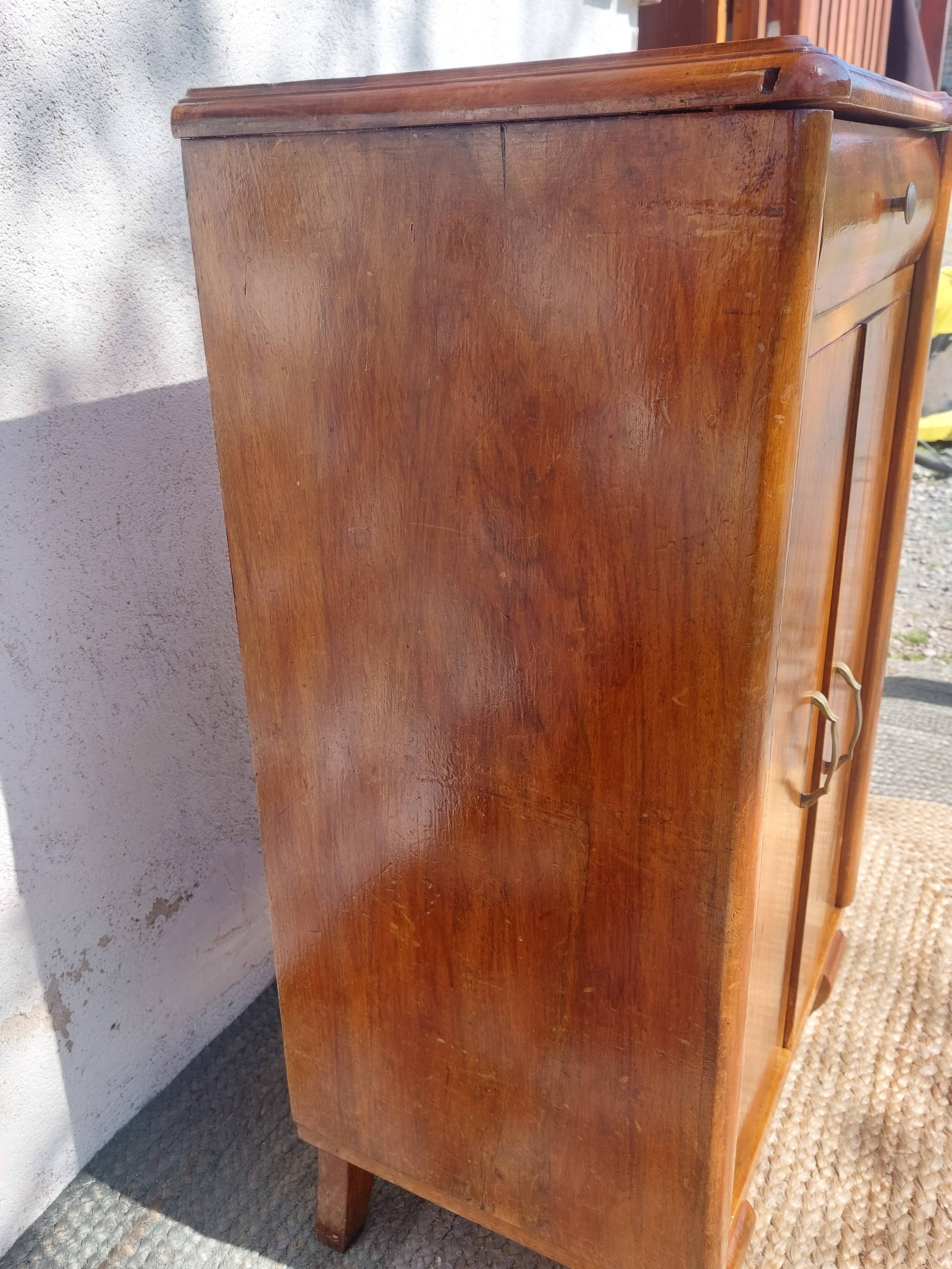 Buffet vintage