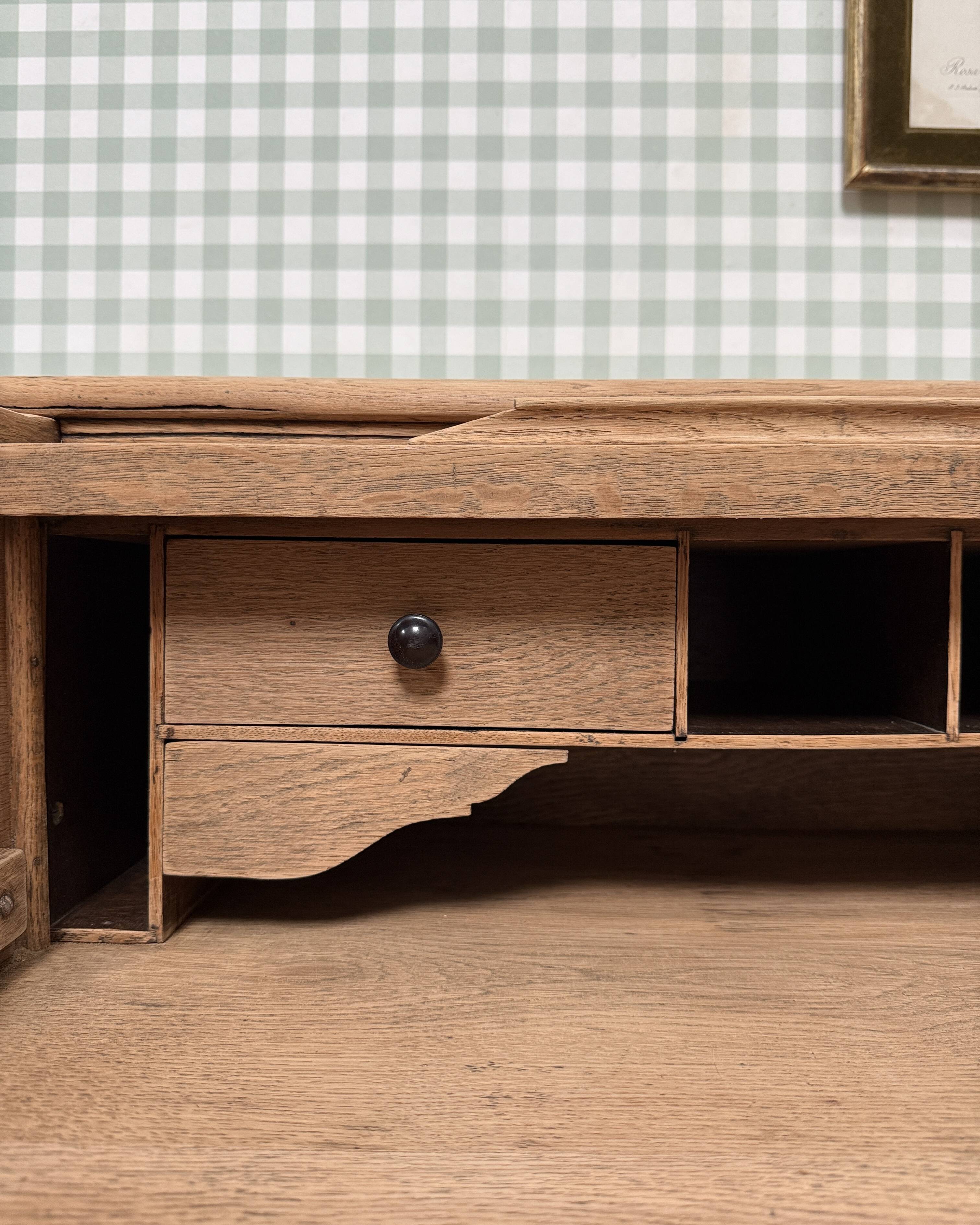 American cylinder desk (renovated)