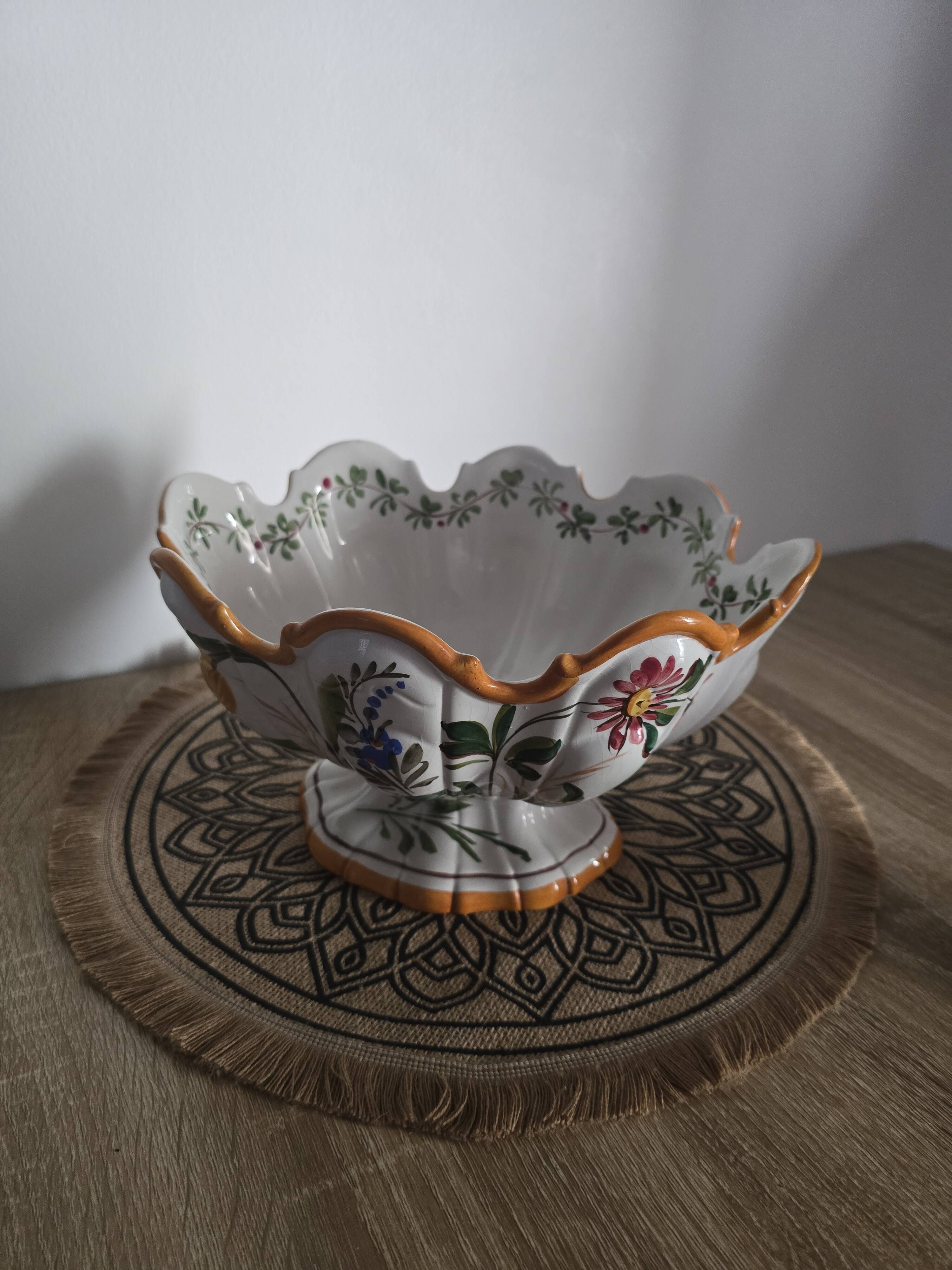 Vintage fruit bowl in Italian faience from BASSANO – Signed