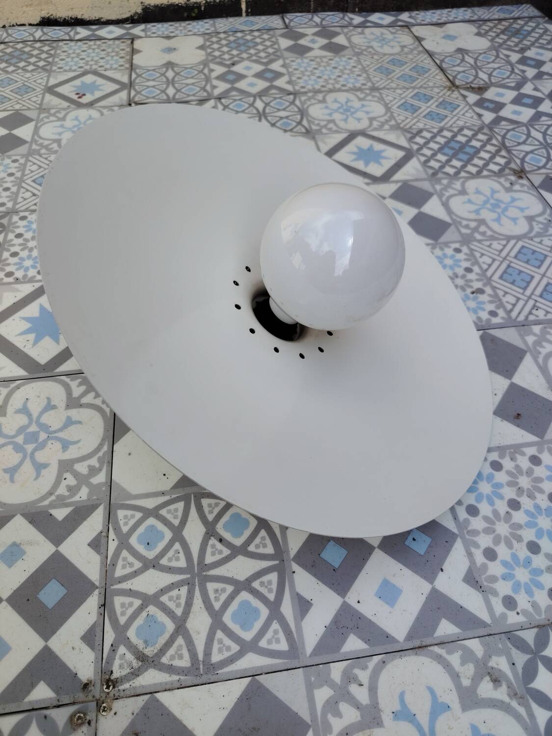 Suspension Space age