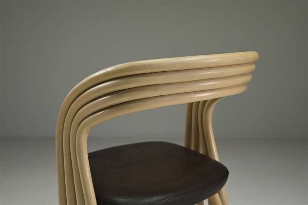 Ensemble de 4 chaises de salle à manger en rotin, Italie des années 1980.