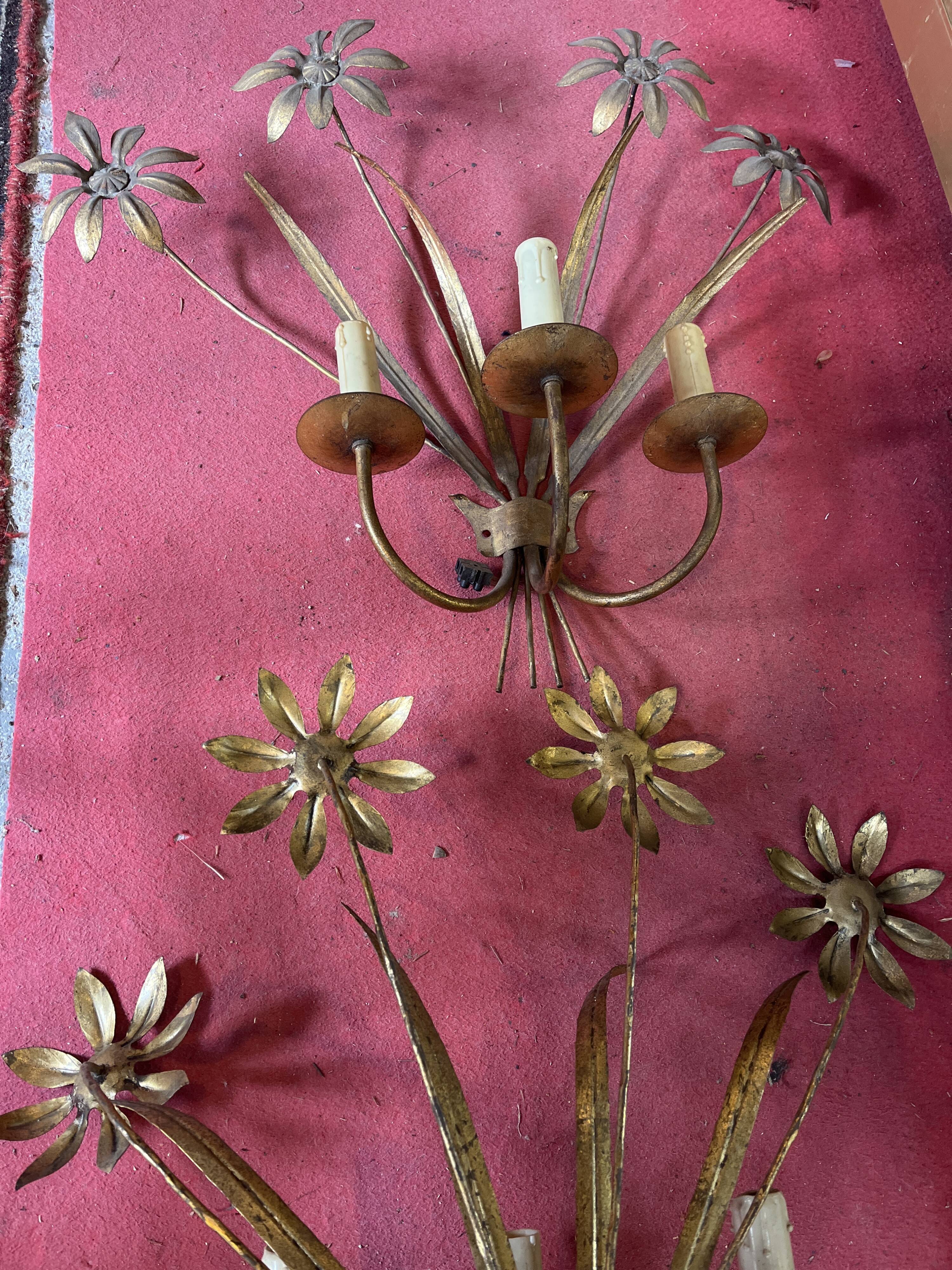 Pair of wall lamps 1970 gilded metal 3 lights