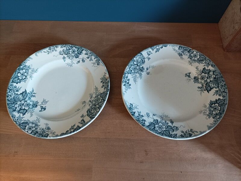 Plates earth of iron