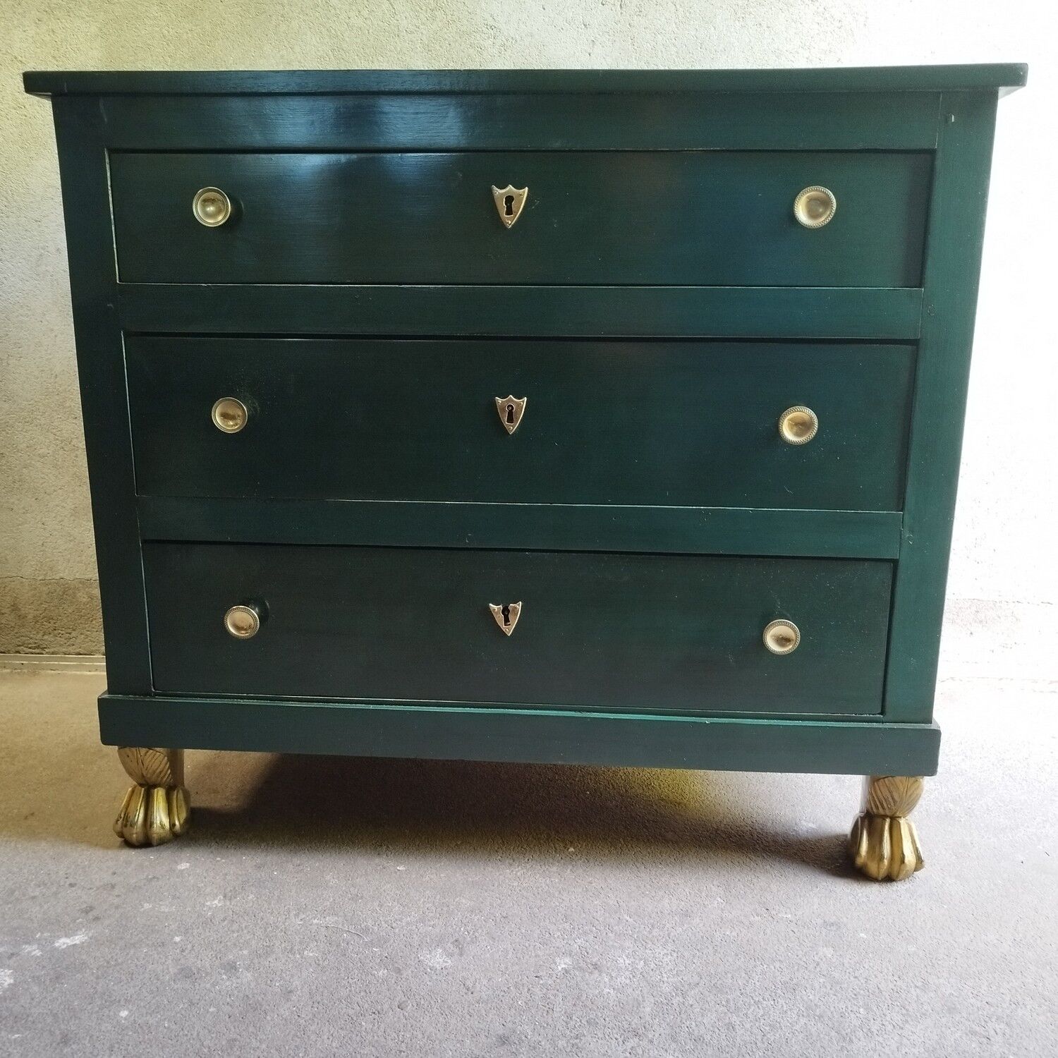 Chest of drawers xixth with green patina