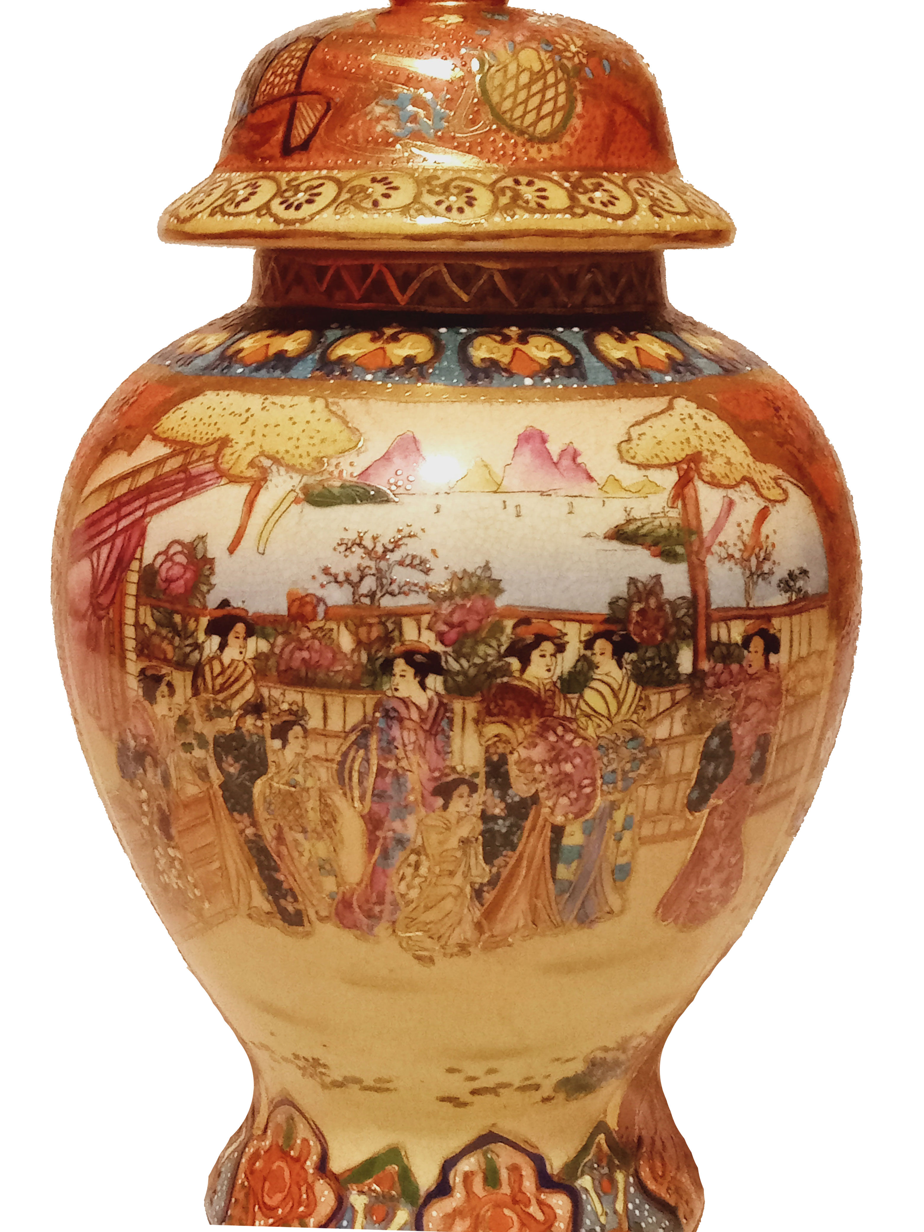 Chinese porcelain vase with lid