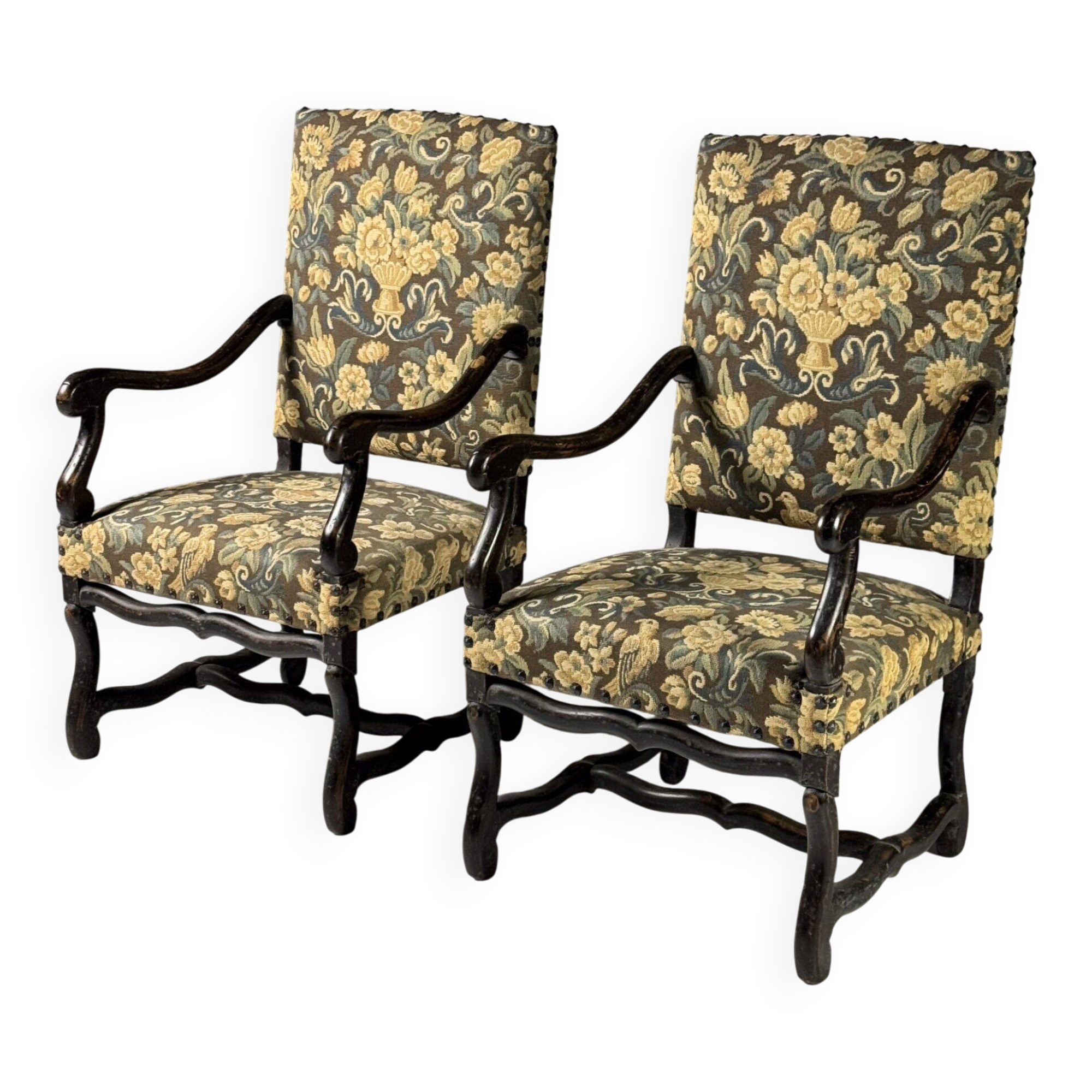 Set of 2 Os de Mouton armchairs