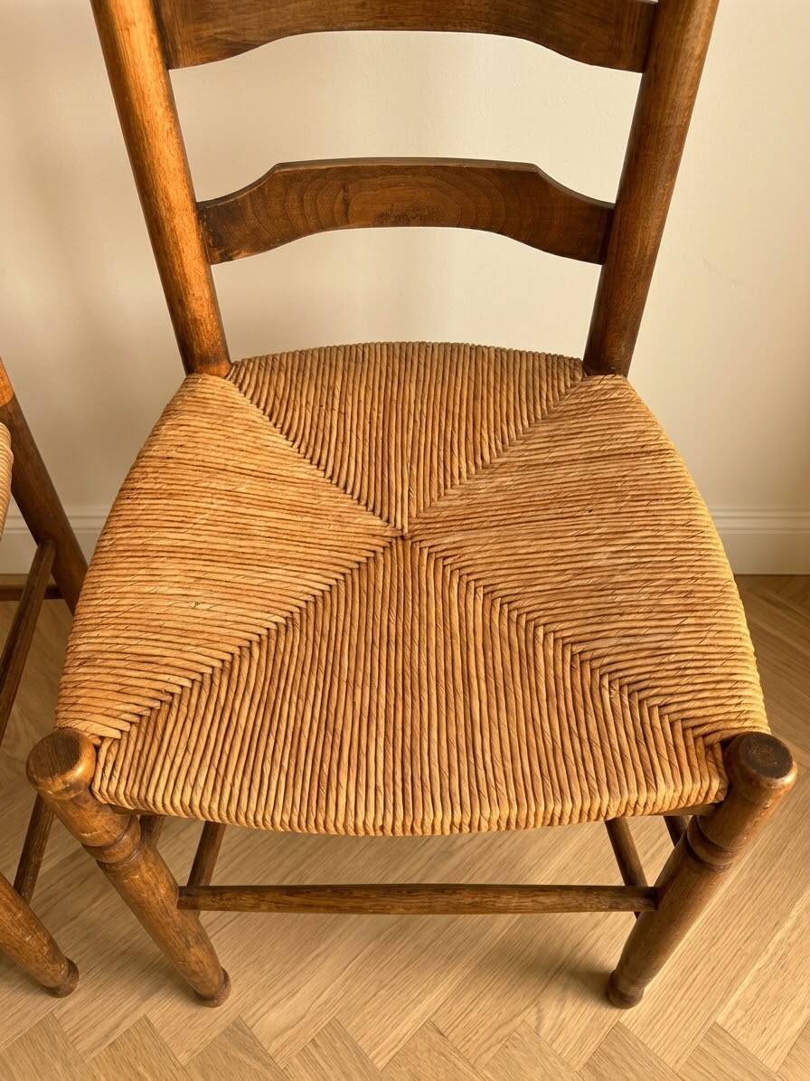 Set of 6 antique cherry wood chairs in ladder style.