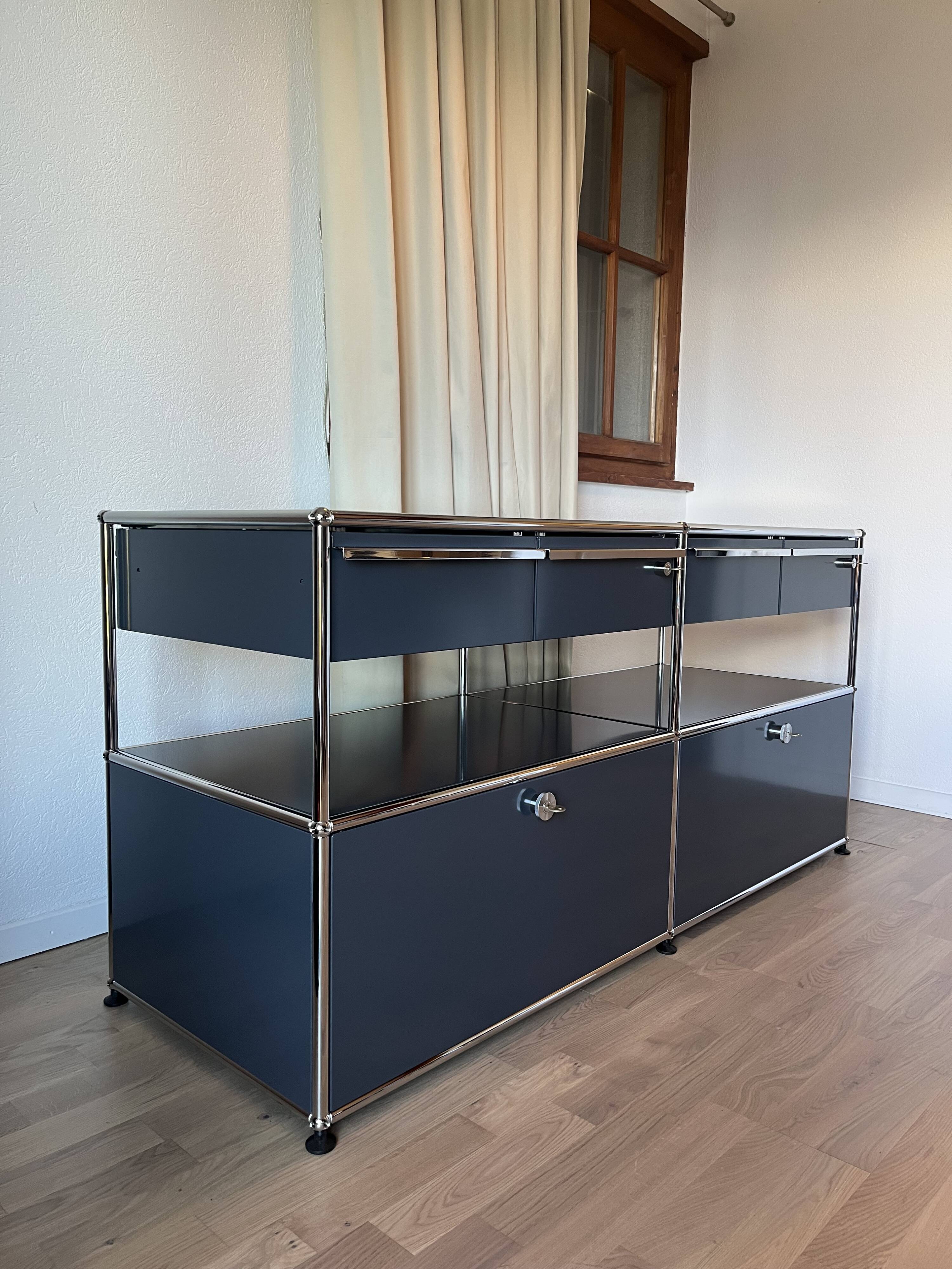 USM Haller chest of drawers in Anthracite Grey