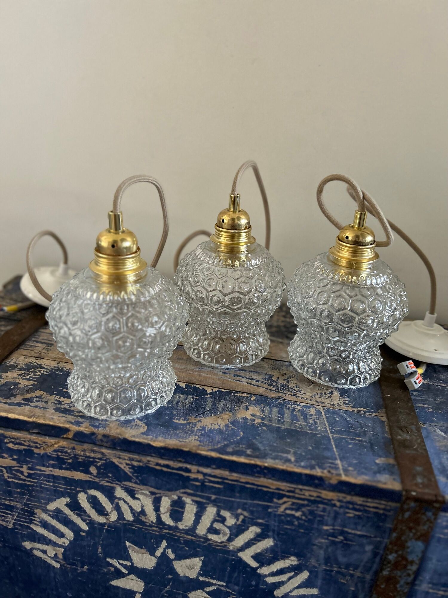 Set of three vintage pendant lamps in chiseled glass