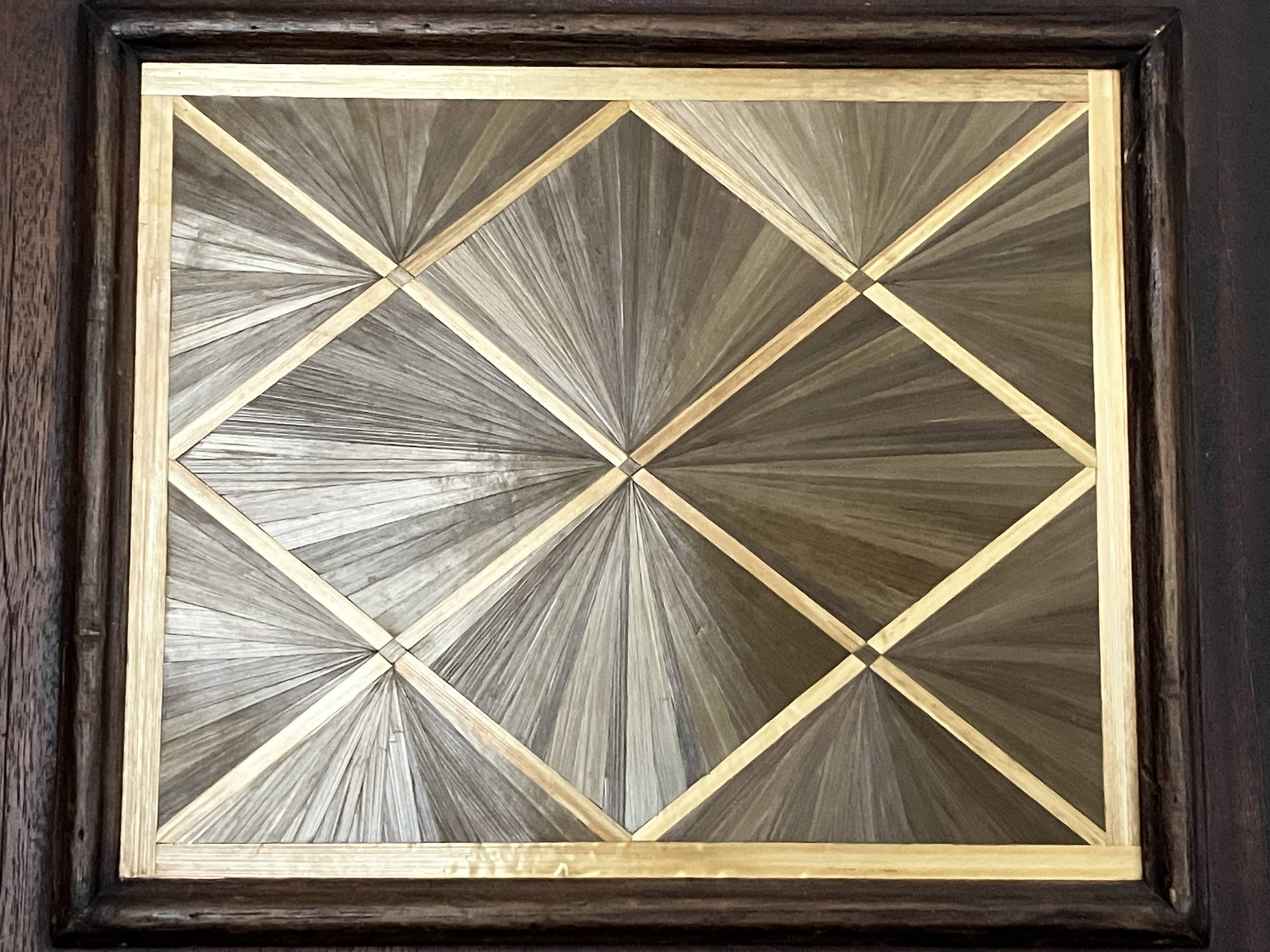 Wall shelf, straw marquetry