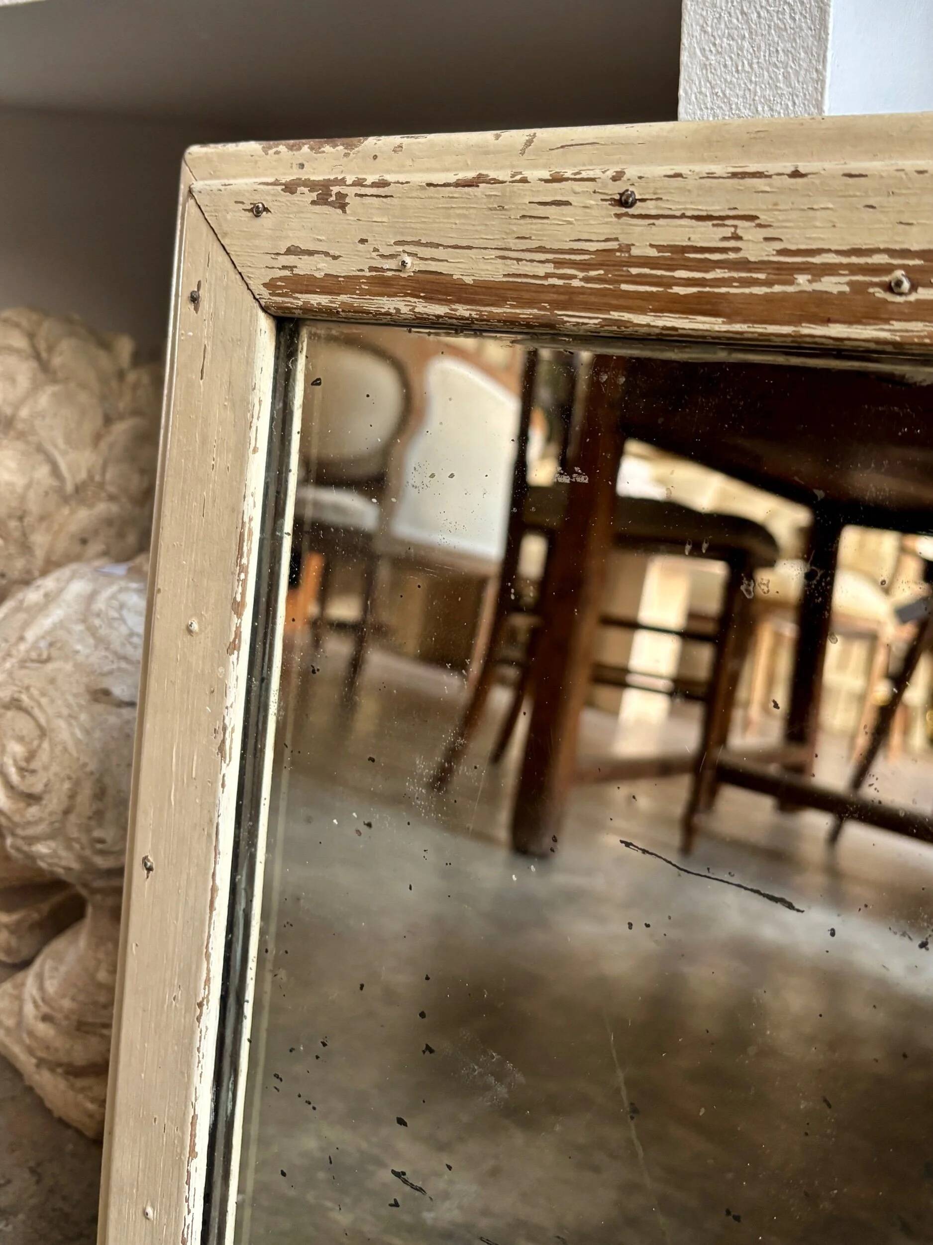 Beige wooden rectangular mirror 42 x 31 cm