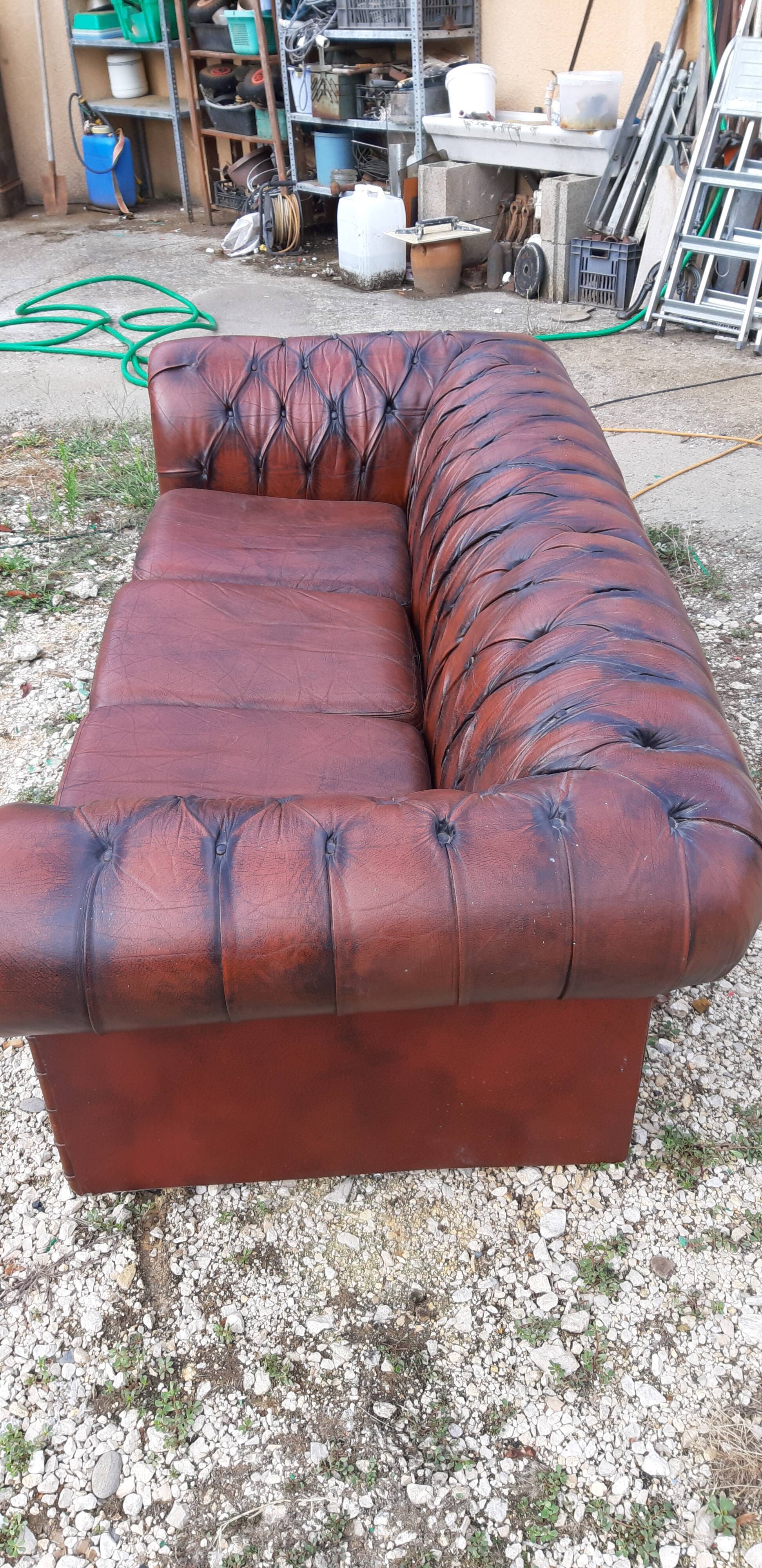 Sofa Chesterfield leather brown