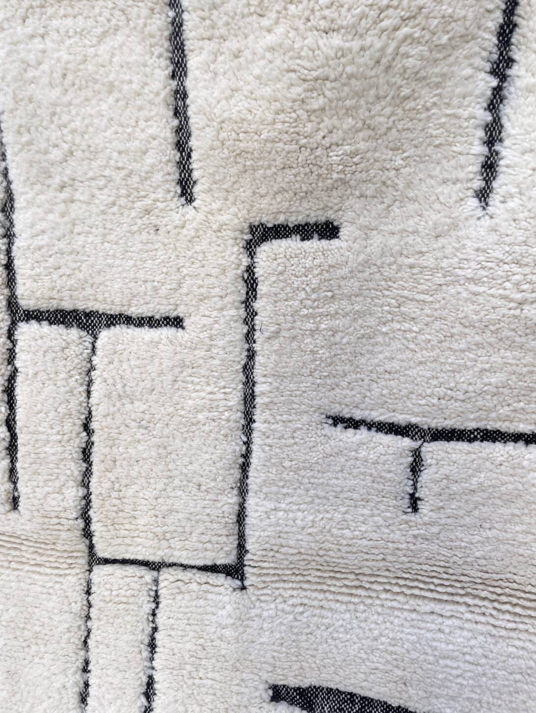 Beni Ourain Berber rug 168/113 cm