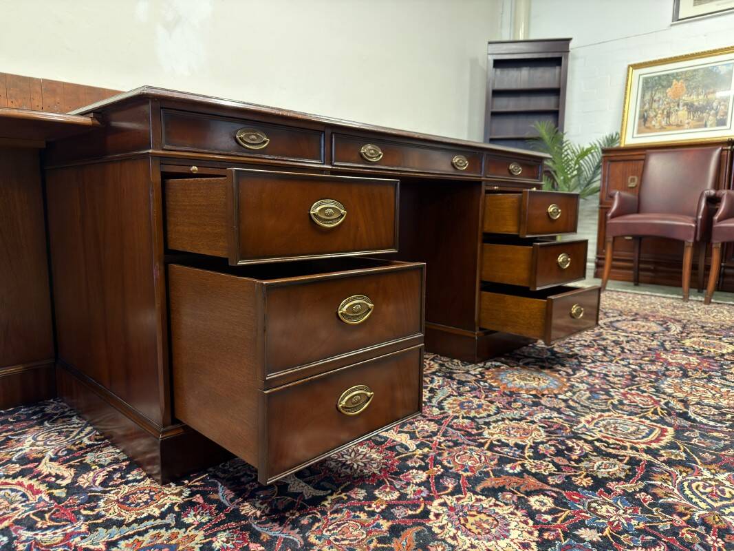 Unique Classic English Desk Set with Conference Table