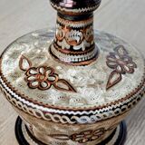 Decorative handcrafted vase in chiseled copper - Floral motifs - Orient / India