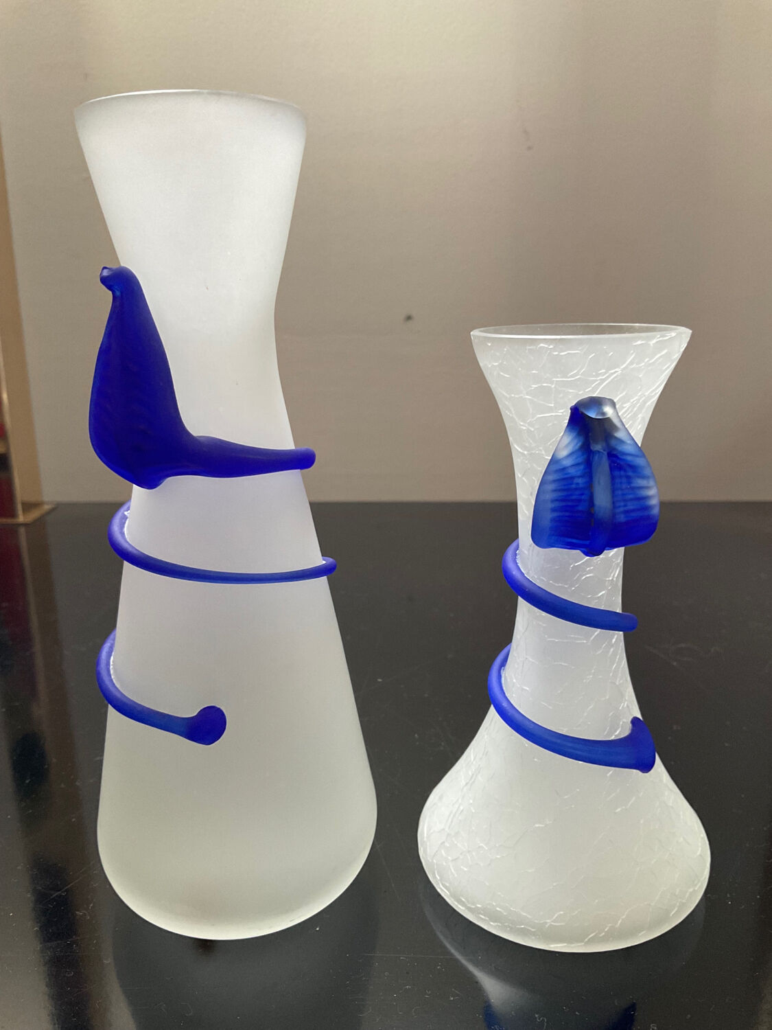 Duo of vintage soliflores vases in glass paste