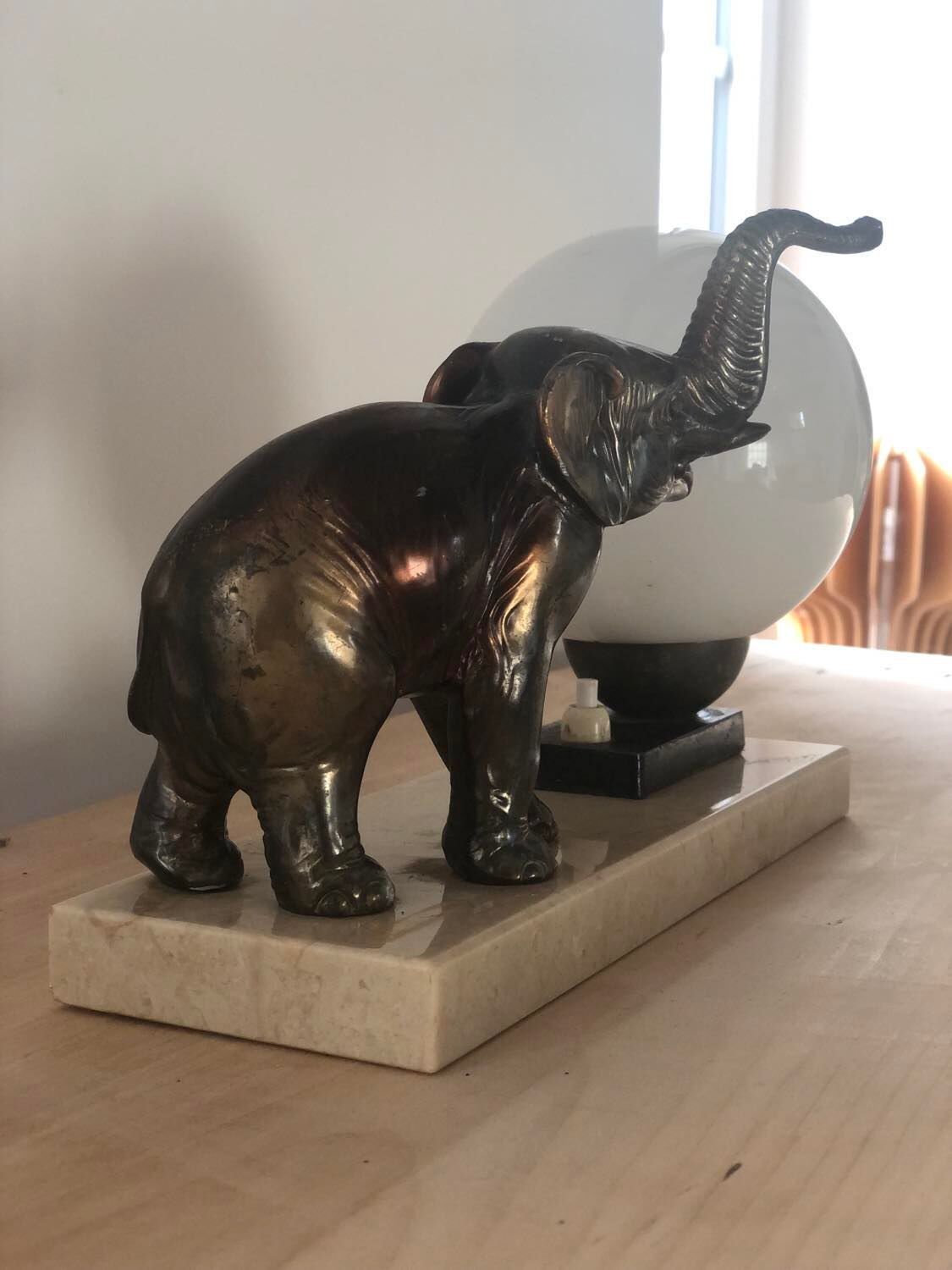 Lampe éléphant art déco