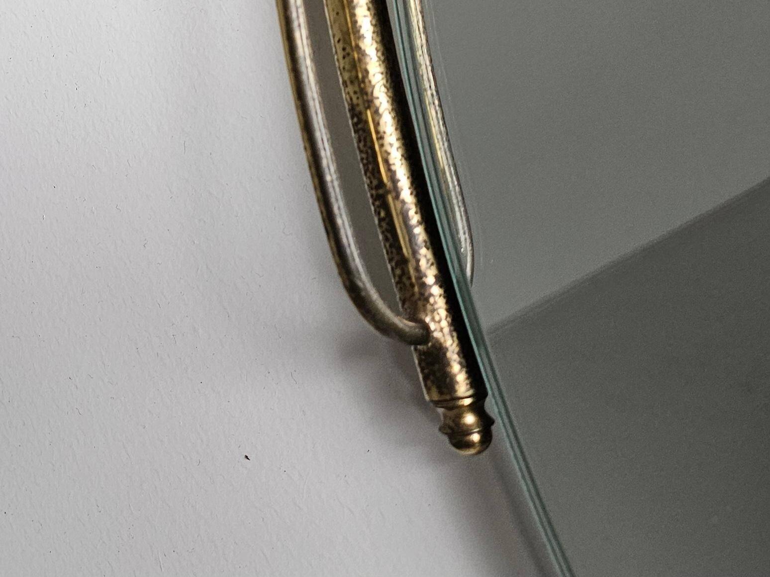 Large modern Italian wall mirror from the mid-20th century.