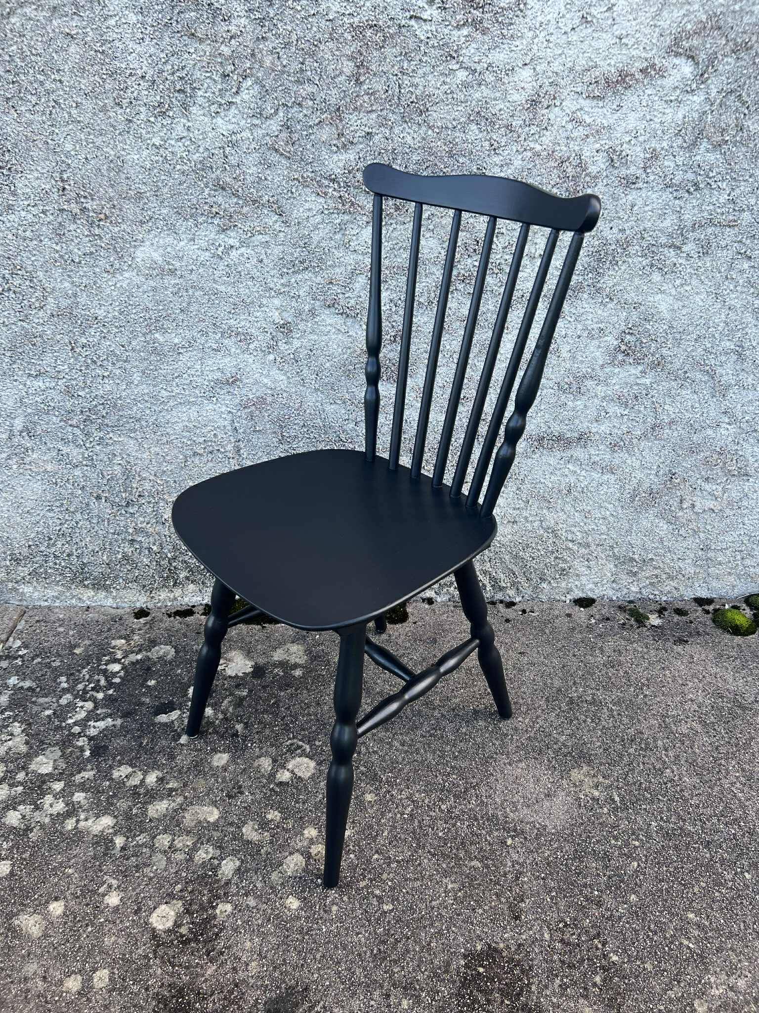 Bistro chairs