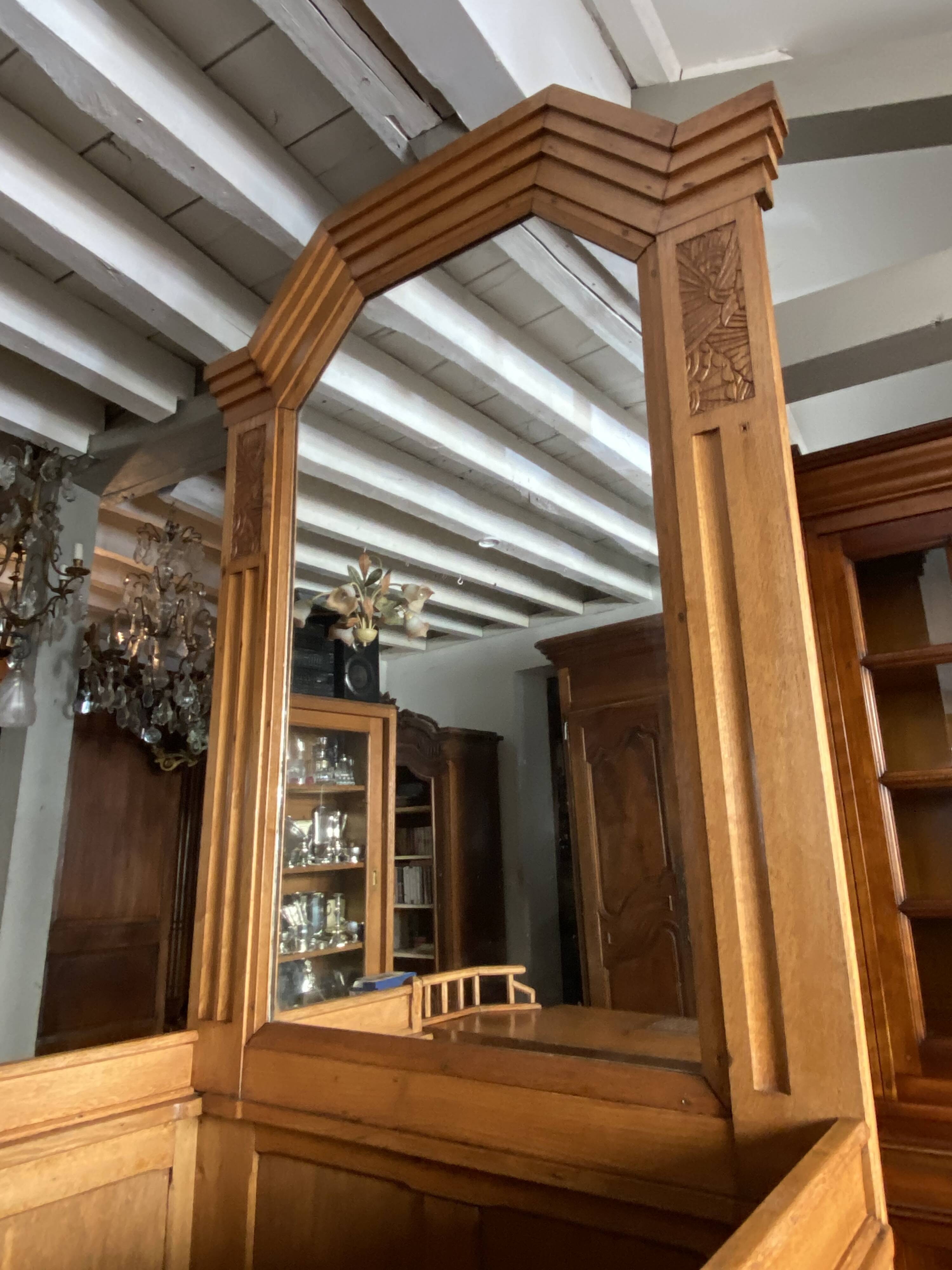 Très grand comptoir de réception en chêne blond massif Art déco Vignal & Bo