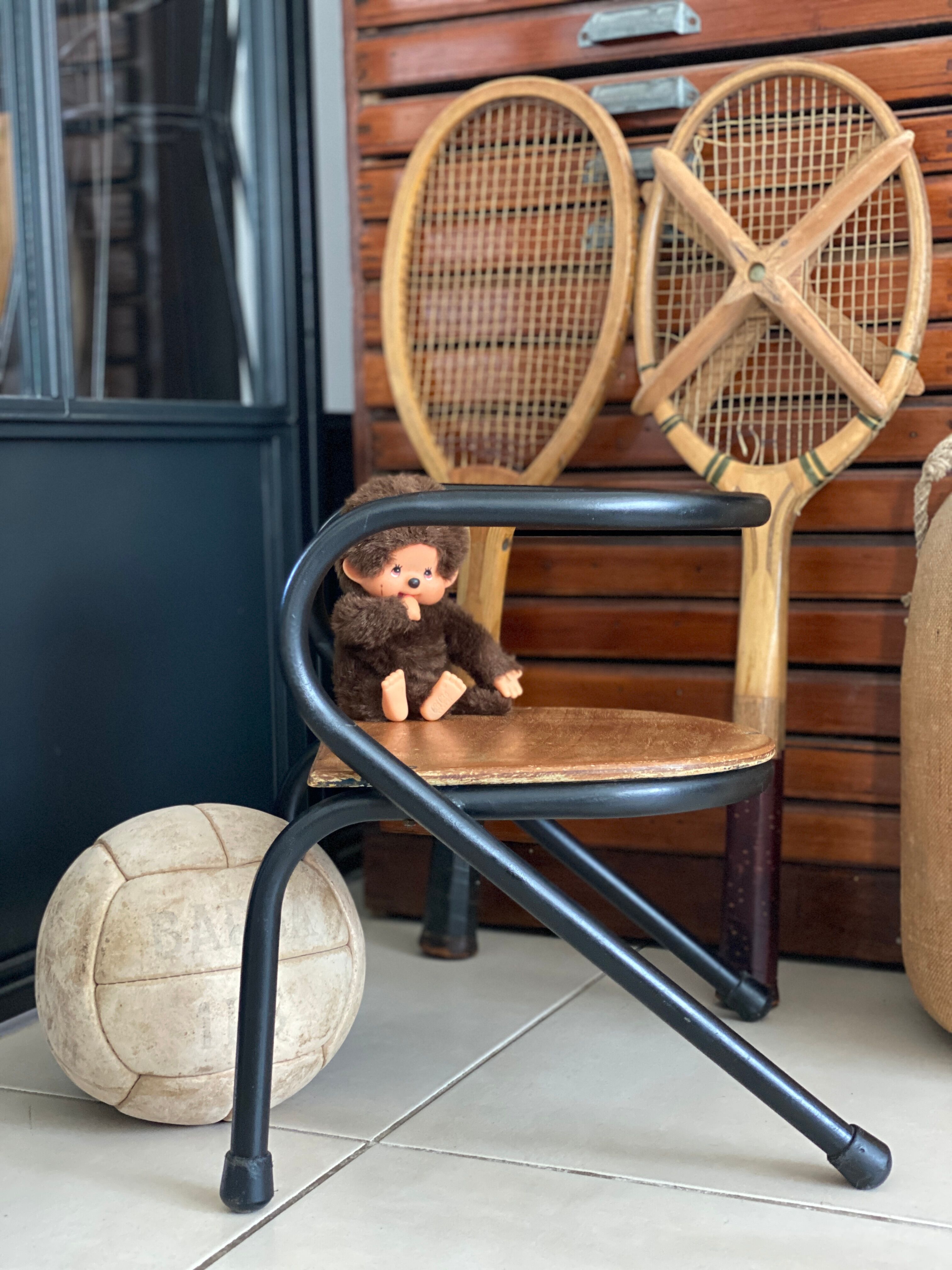 Chaise écolier enfant vintage de Jacques Hitier