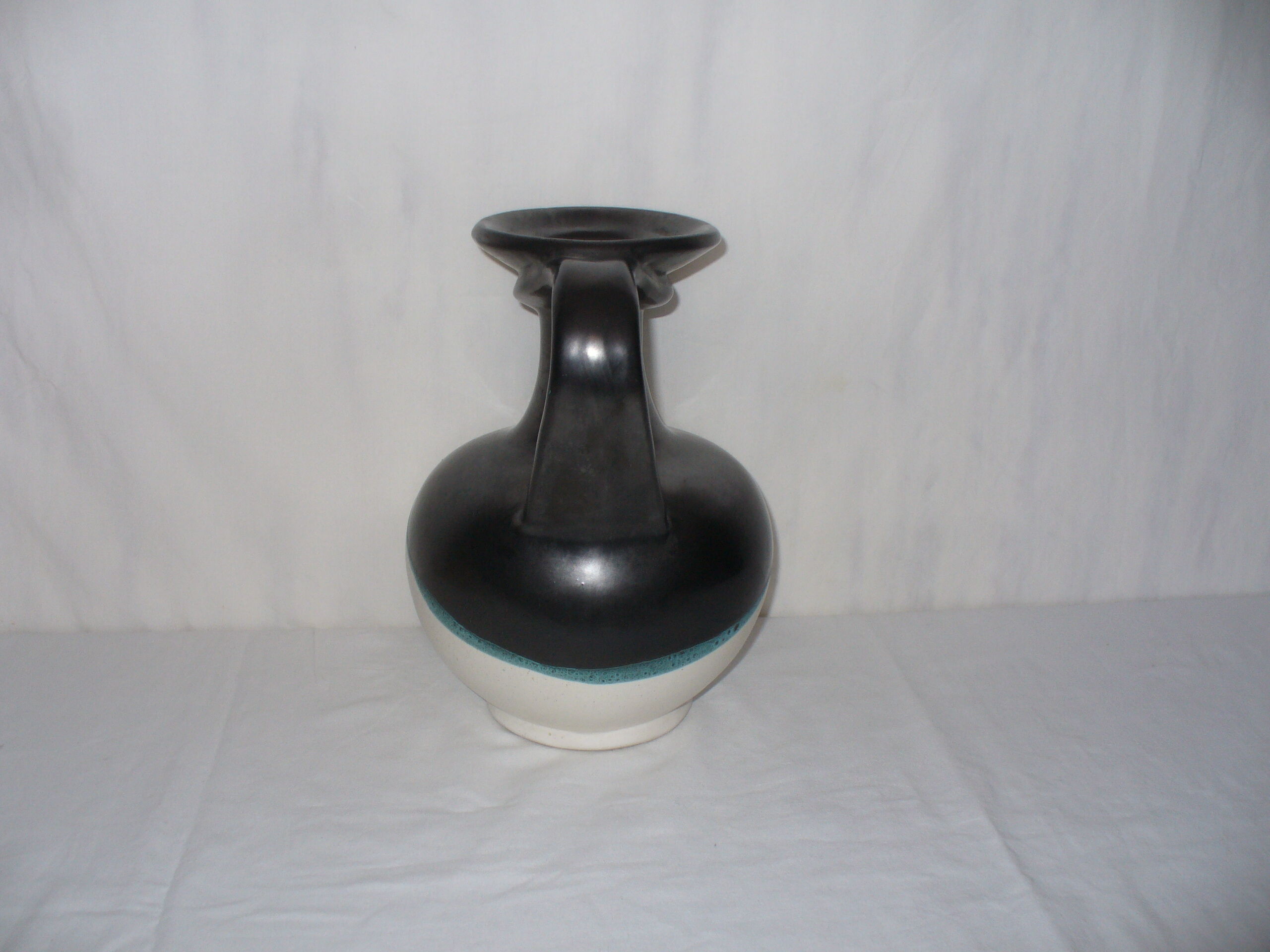 Vase Vallauris des années 50
