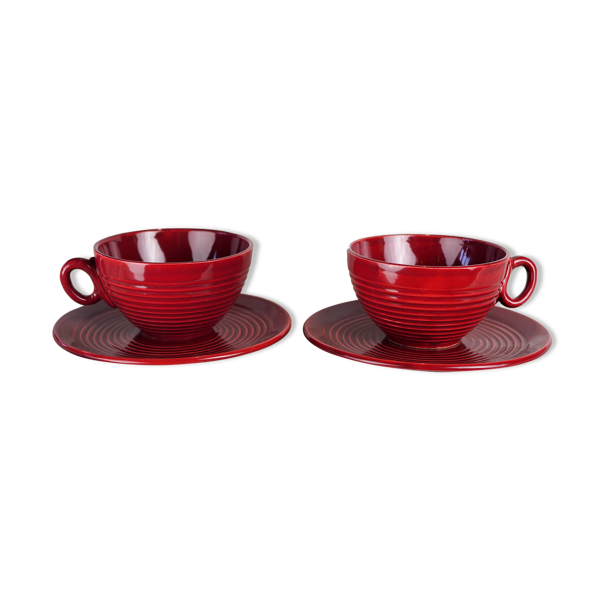 Paire de tasses rouge bordeaux à stries concentriques - Saint-Clément - années 50