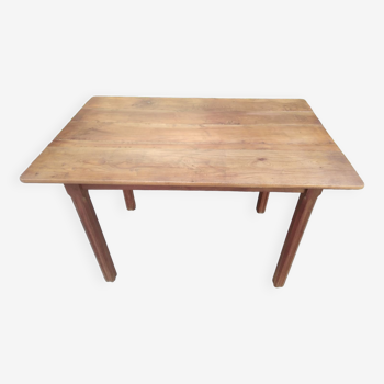Cherry wood country table