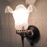 Art Deco wall light in brass with glass shade - mid 20th century.