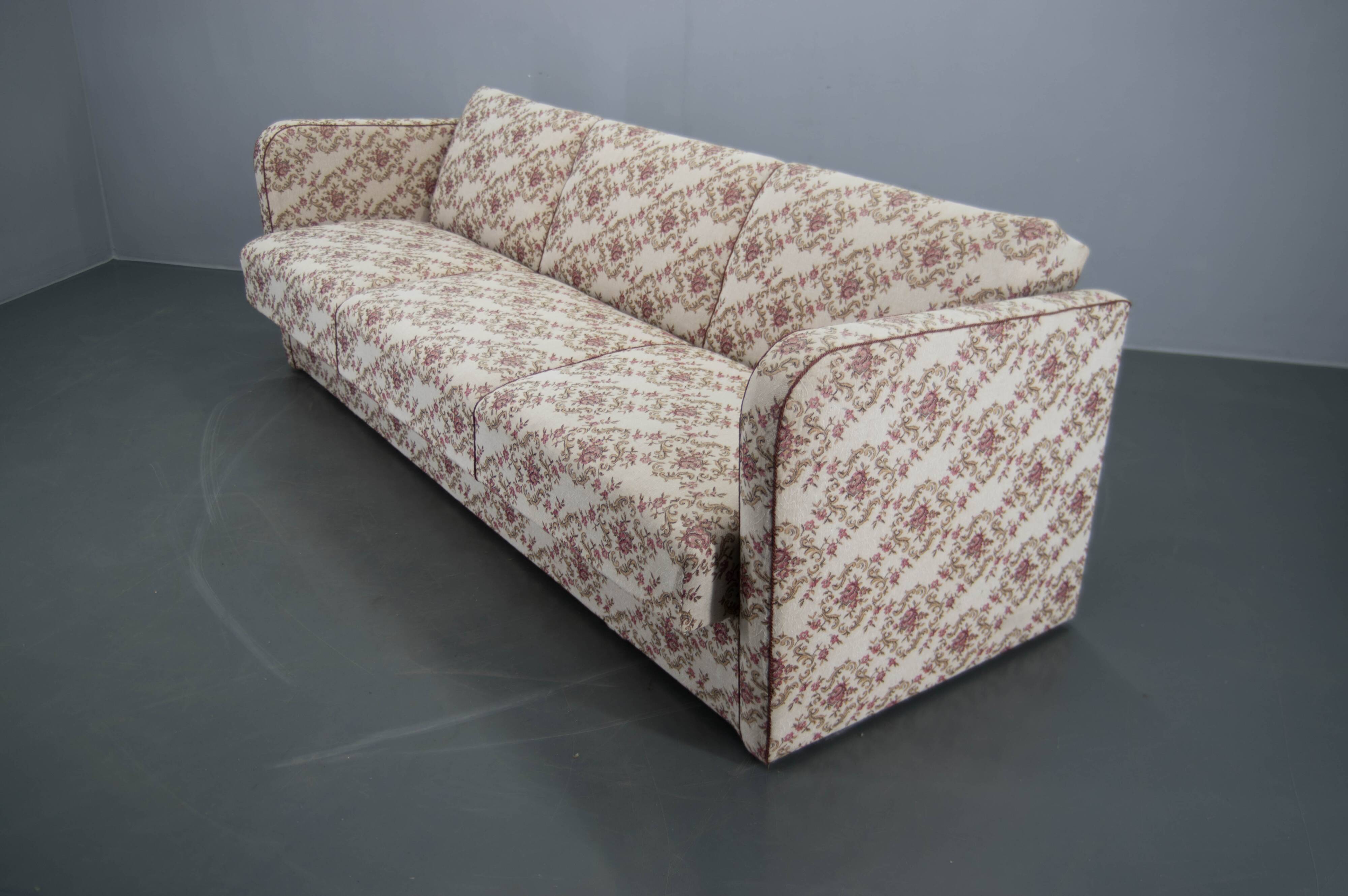 Art Deco Sofa / Day Bed H 363 by Halabala, 1930s