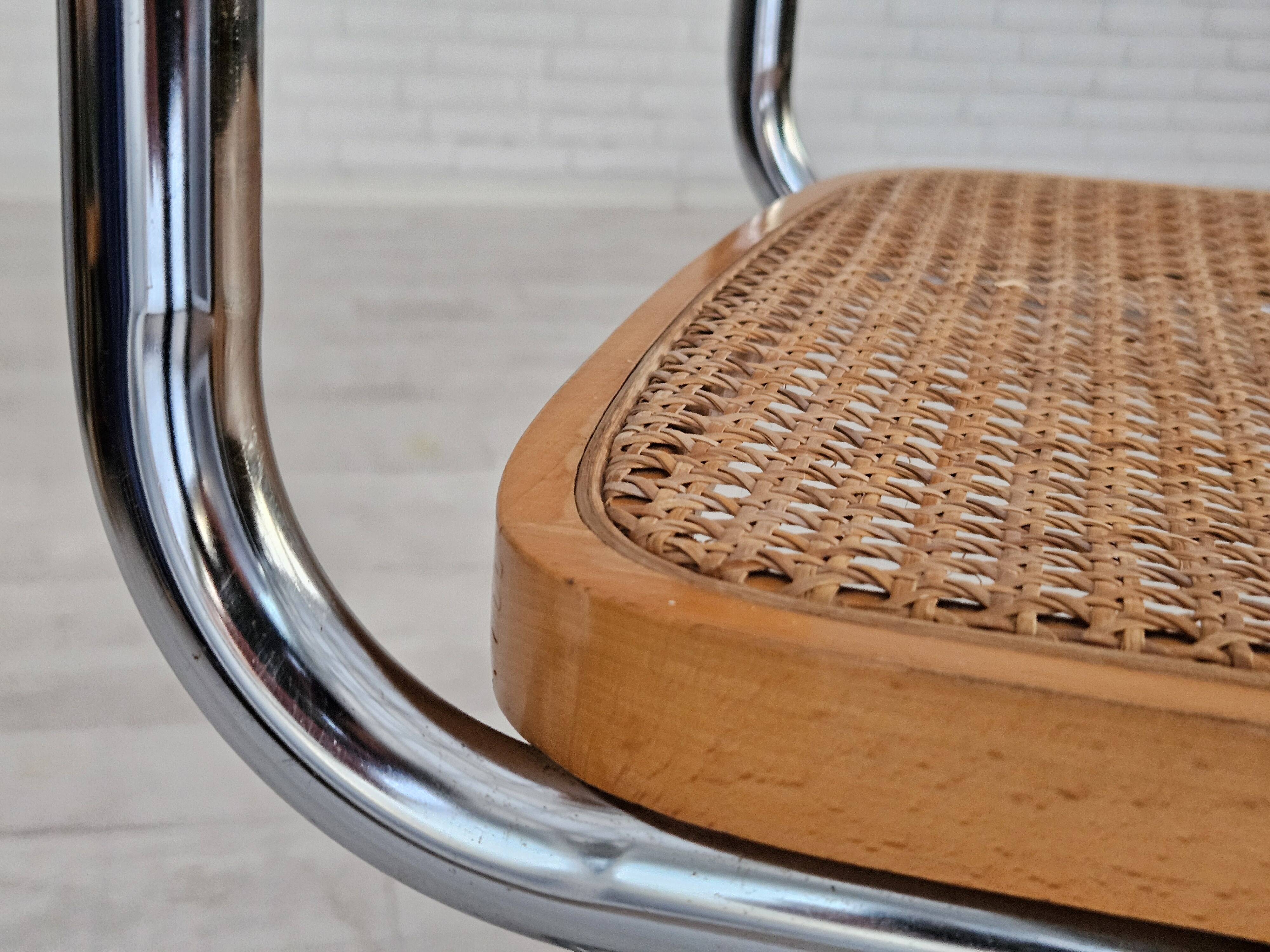1980s, Italian design, set of 8 chairs, original good condition.