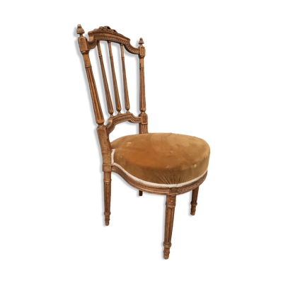 Chaise doré de style Louis XVI