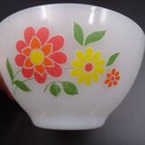 Set of 7 bowls in arcopal -flower décor - vintage around 1970