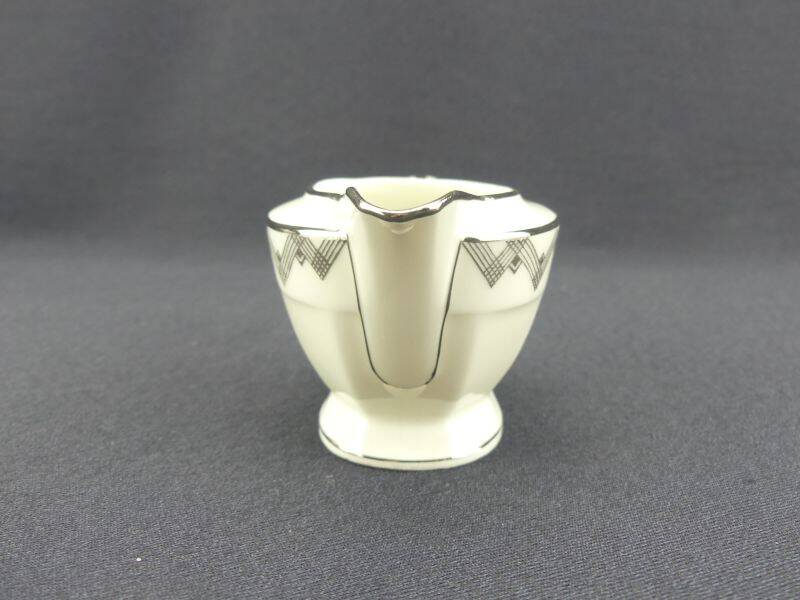 Art Deco tête-à-tête in Limoges porcelain by Legrand