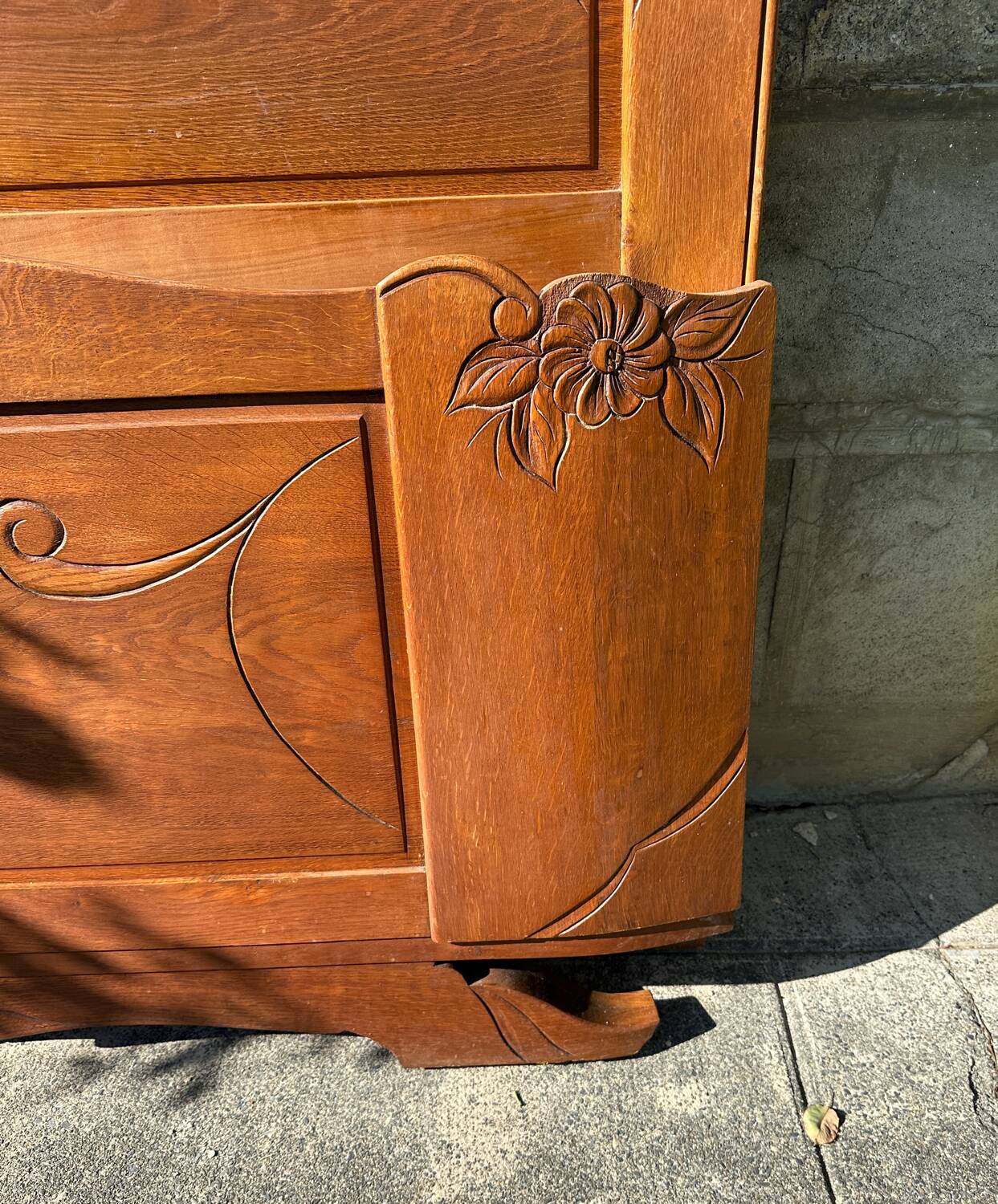 Vintage headboard and footboard in 140cm Art Deco style.