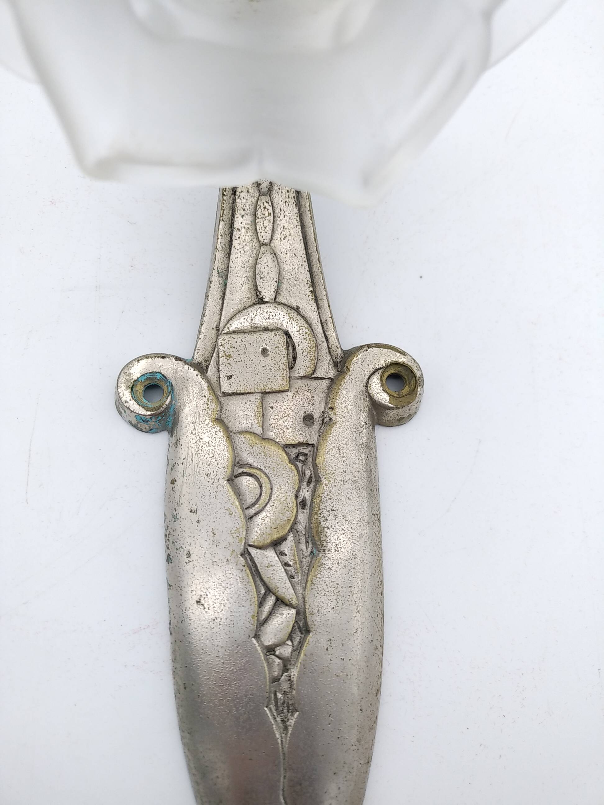 Art Deco wall light. Rose in glass paste.