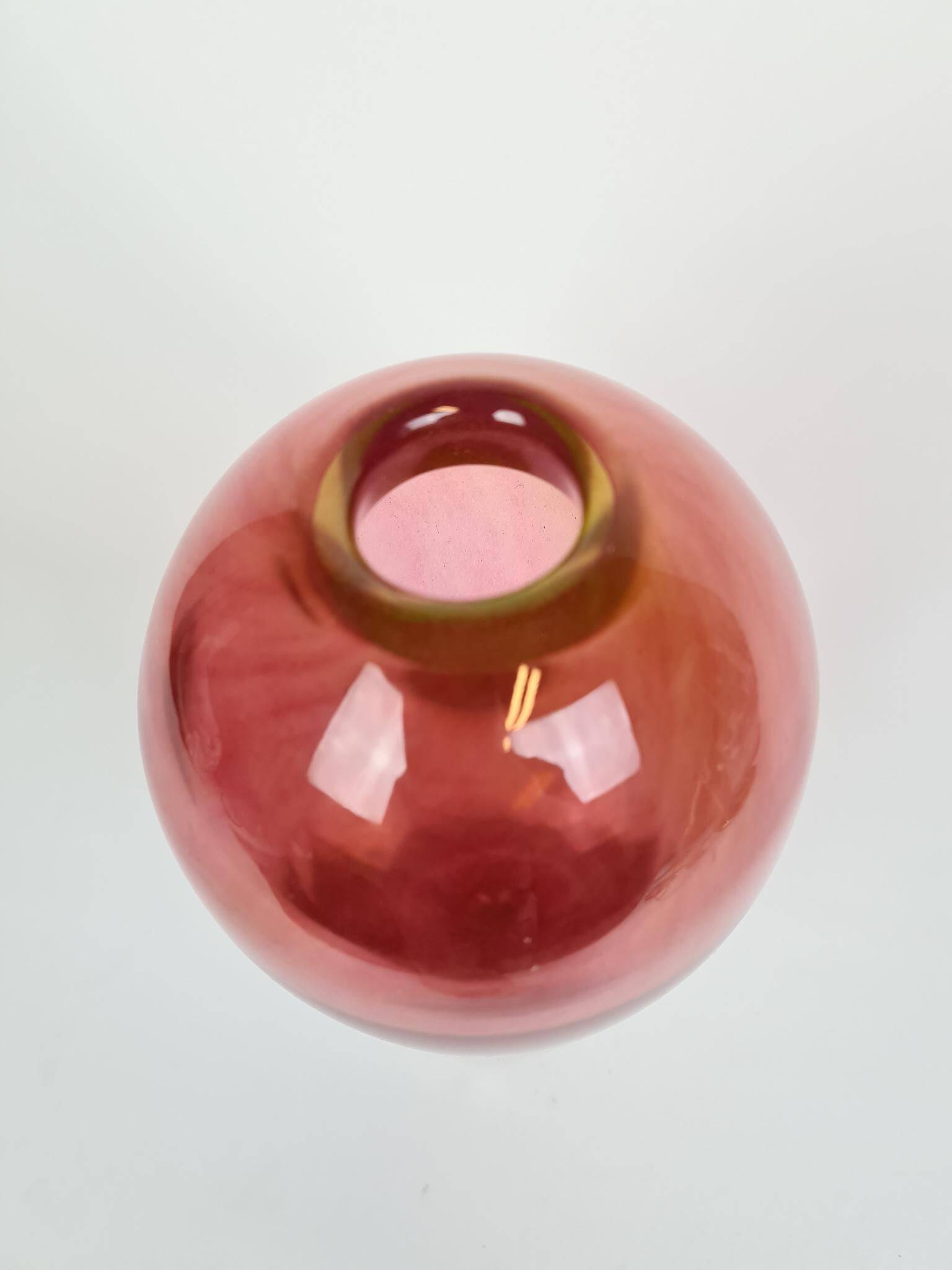 Modern Scandinavian glass vase Orrefors "Haze" Erika Lagerbielke, Sweden