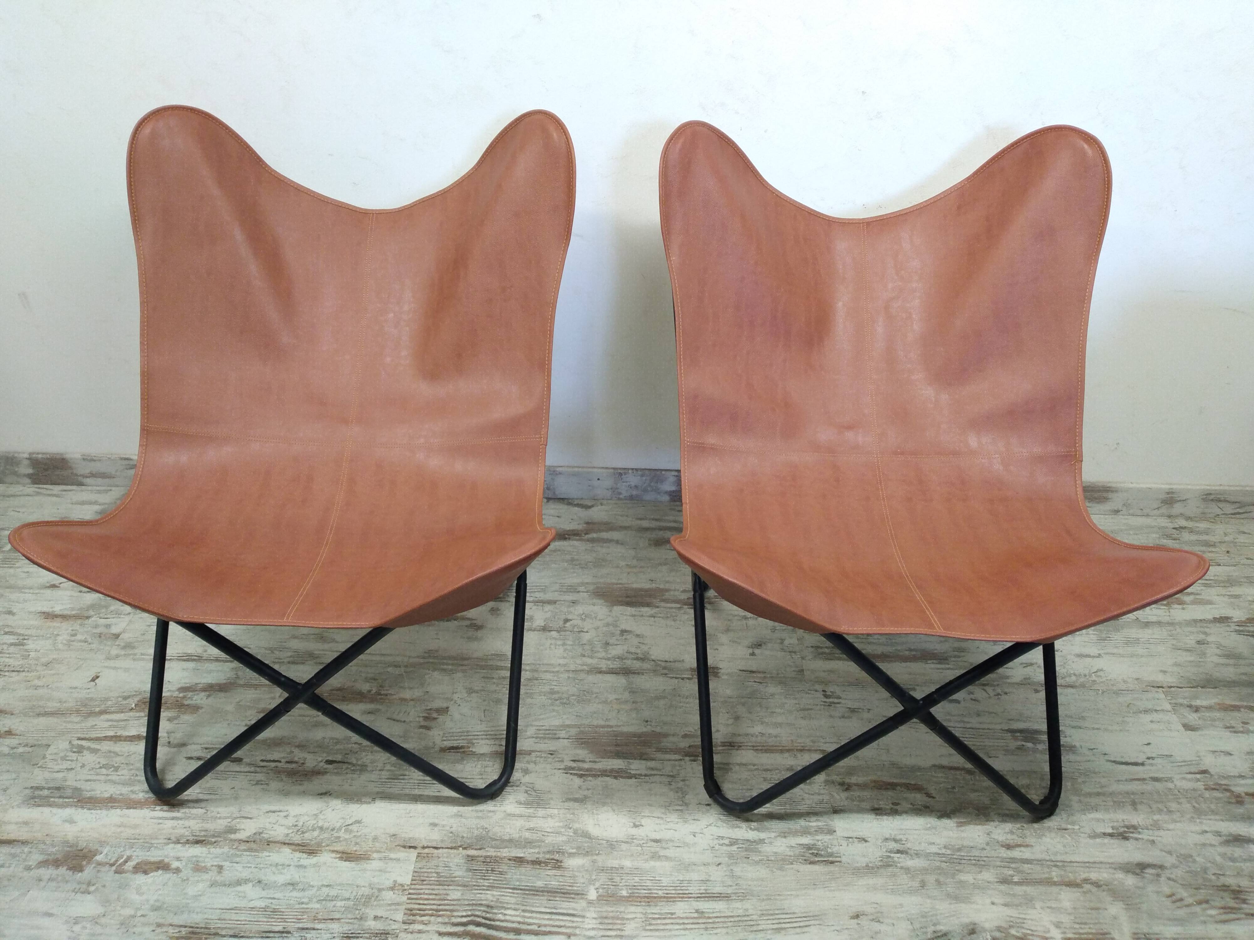 Butterfly armchairs