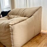 Chauffeuse Plumy Annie Hiéronimus pour Cinna