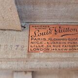 Louis Vuitton suitcase from 1920 in vuittonite