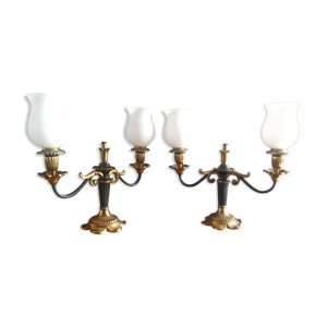 paire de candélabres bronze et verre opalin