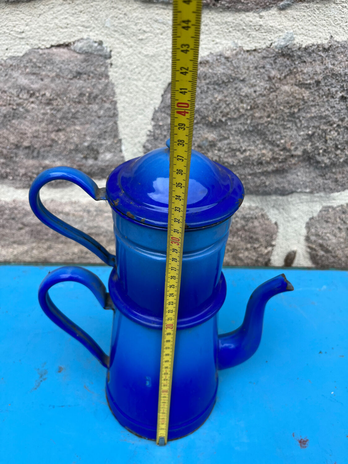 Enamelled coffee maker