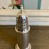 “Louis XIII” shaker