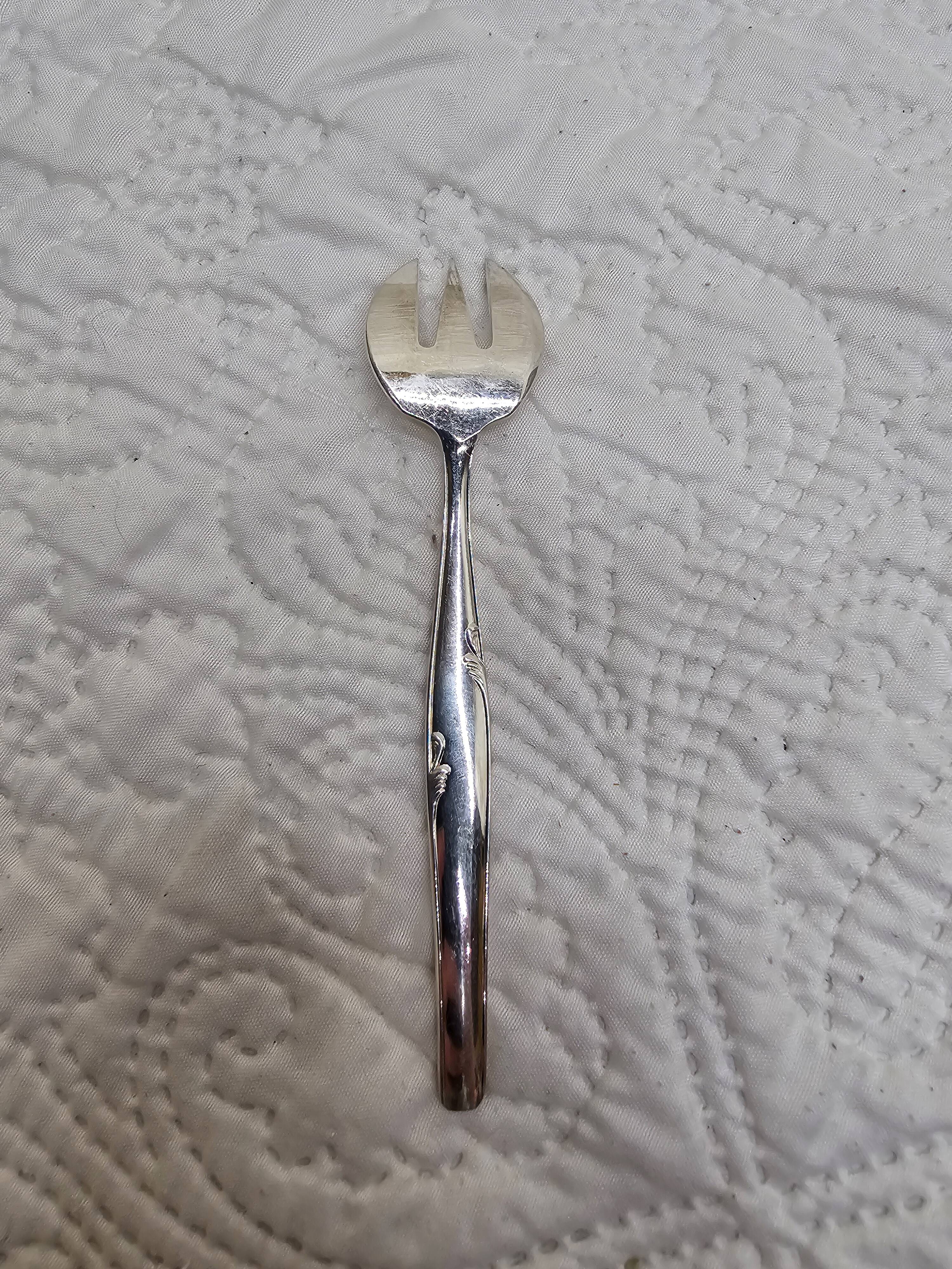 Set of 12 silver-plated dessert forks