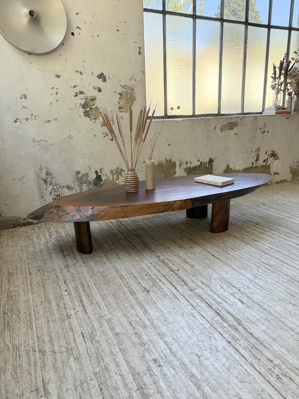 Table basse années 50 plateau bois exotique XXL