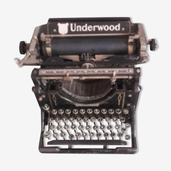 Late 19th century early 20th century underwood typewriter
