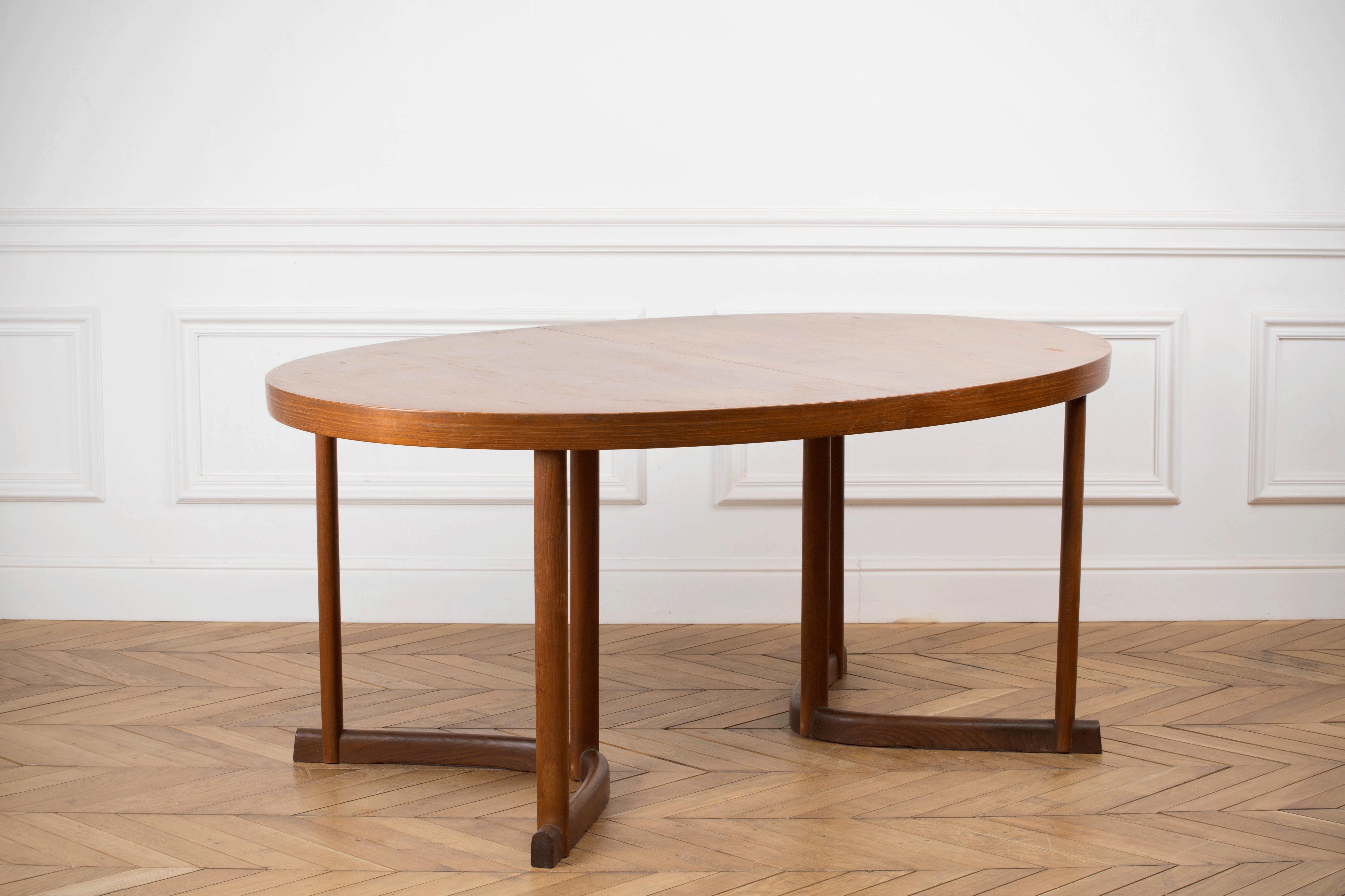 Table à manger par Johannes Andersen