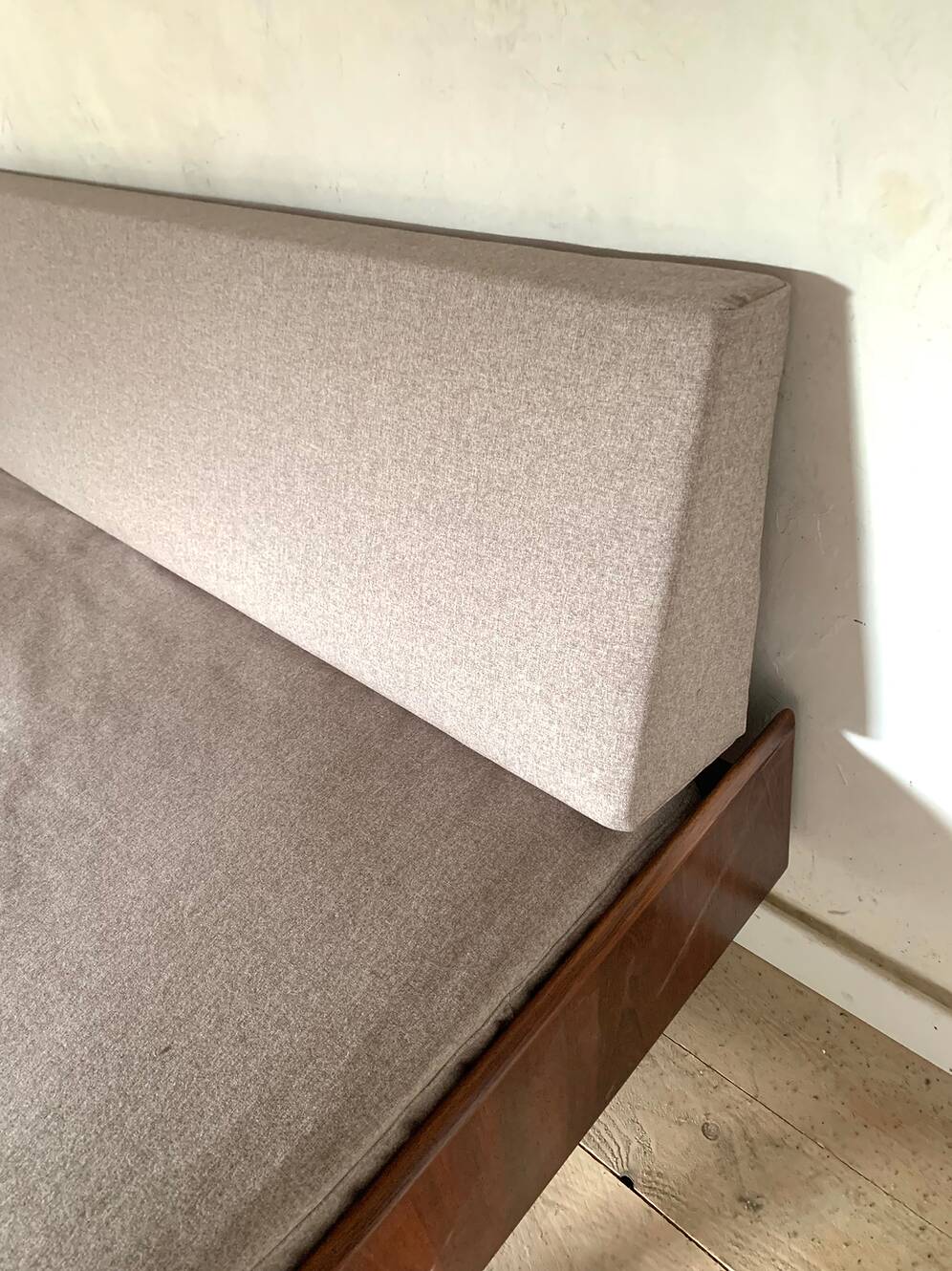 Daybed Scandinavian vintage rosewood sofa bed