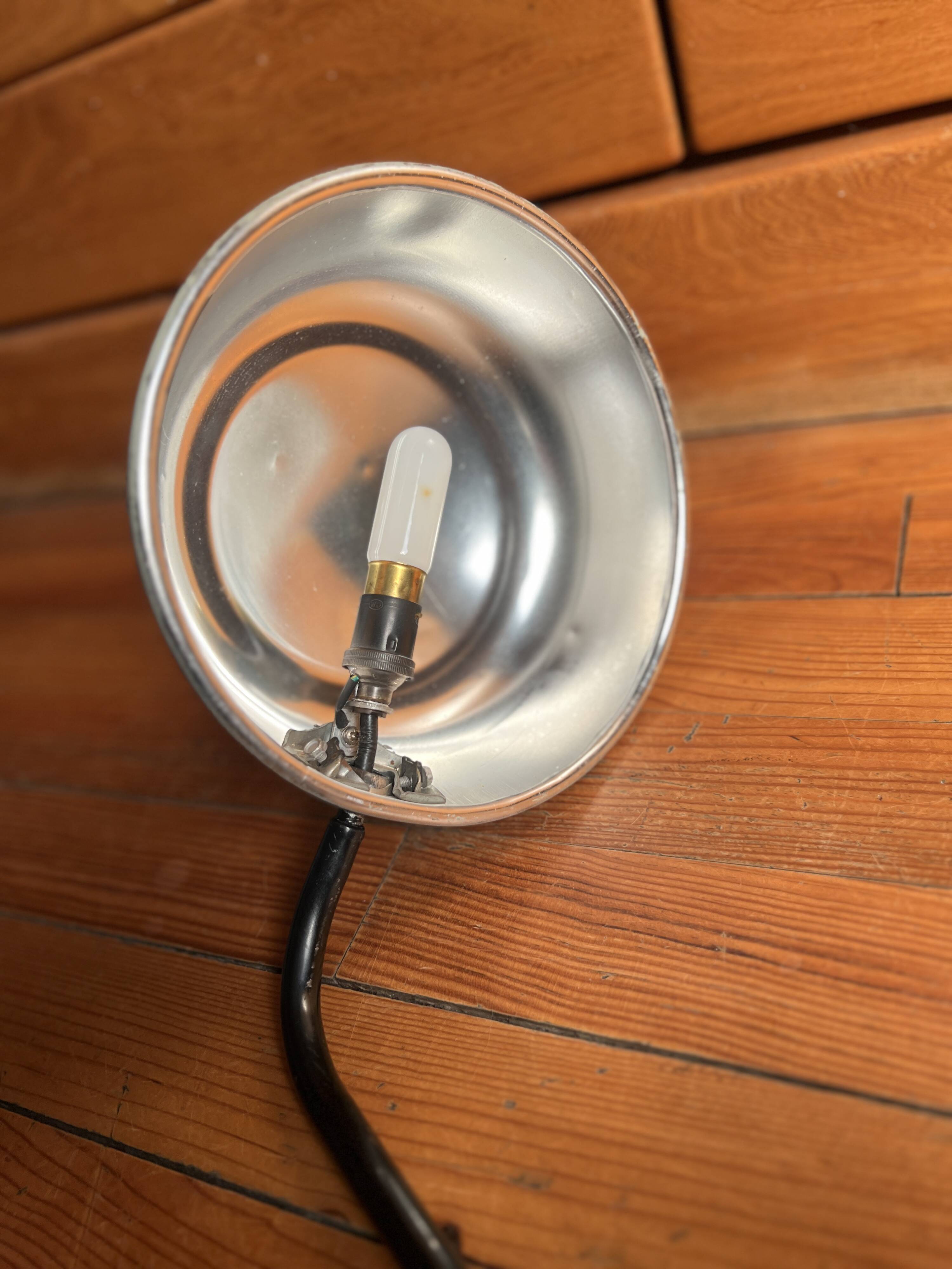 1950s desk lamp, industrial style